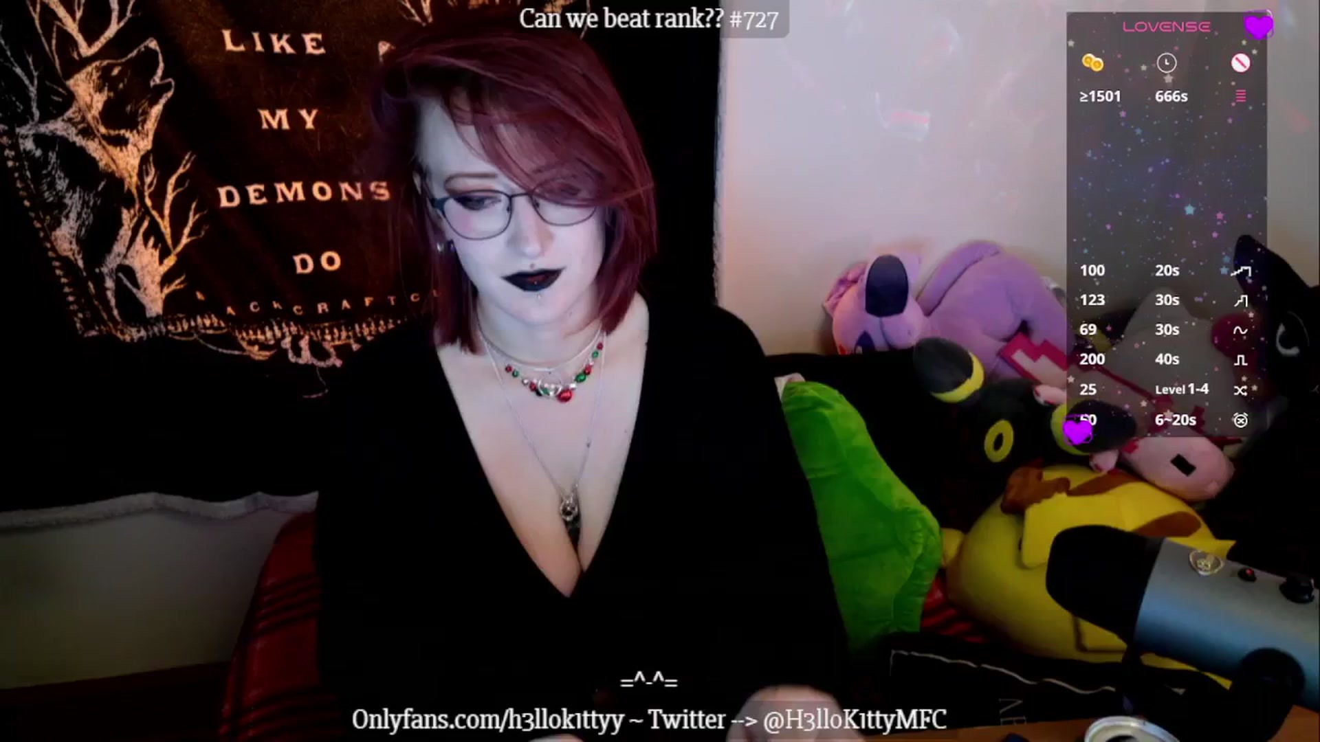 Gallery image thumbnail from H3llok1tty's myfreecams stream on, 12/21/2024, 13:36 image 19 of 20