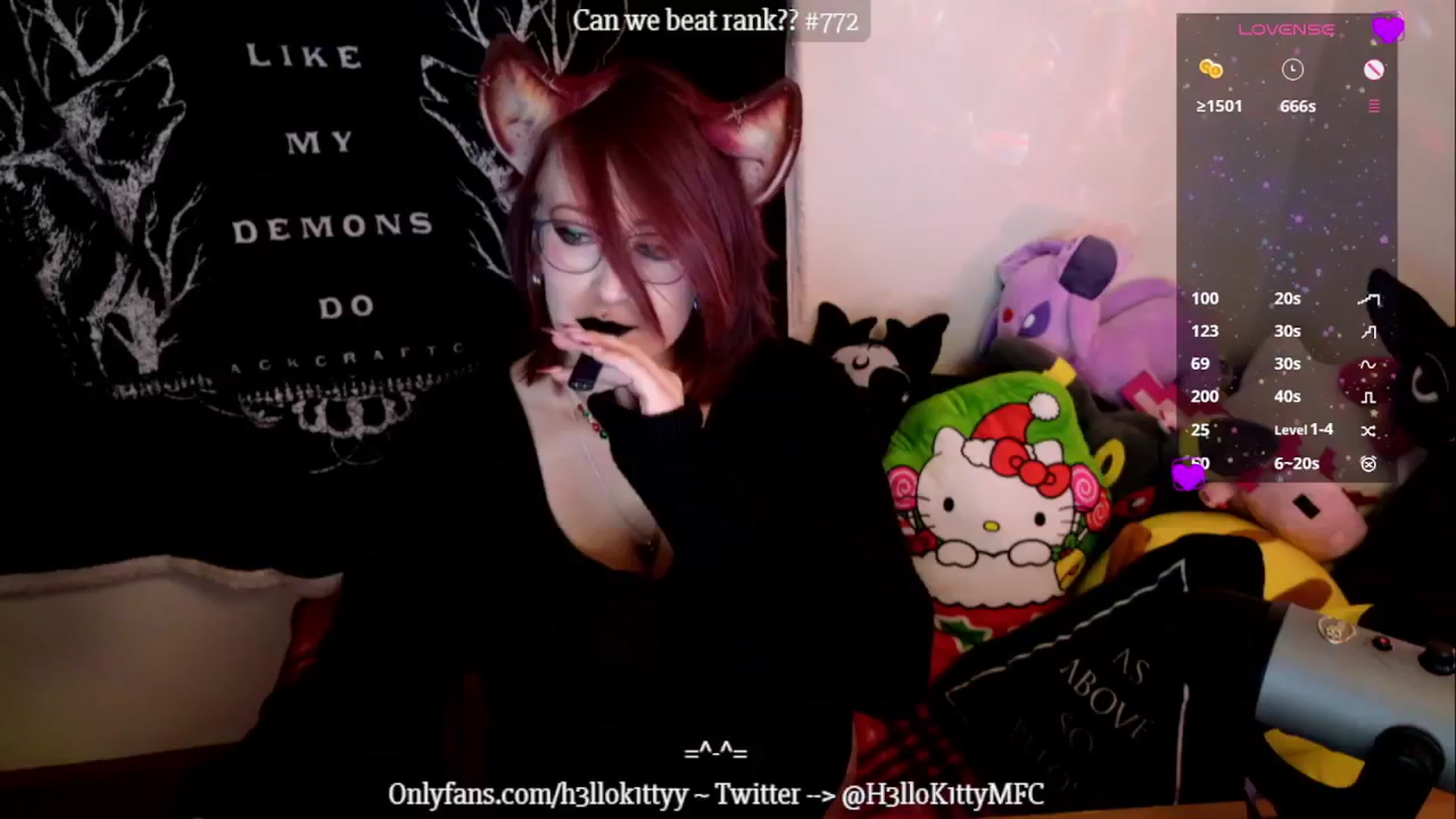 Gallery image thumbnail from H3llok1tty's myfreecams stream on, 12/21/2024, 13:36 image 15 of 20
