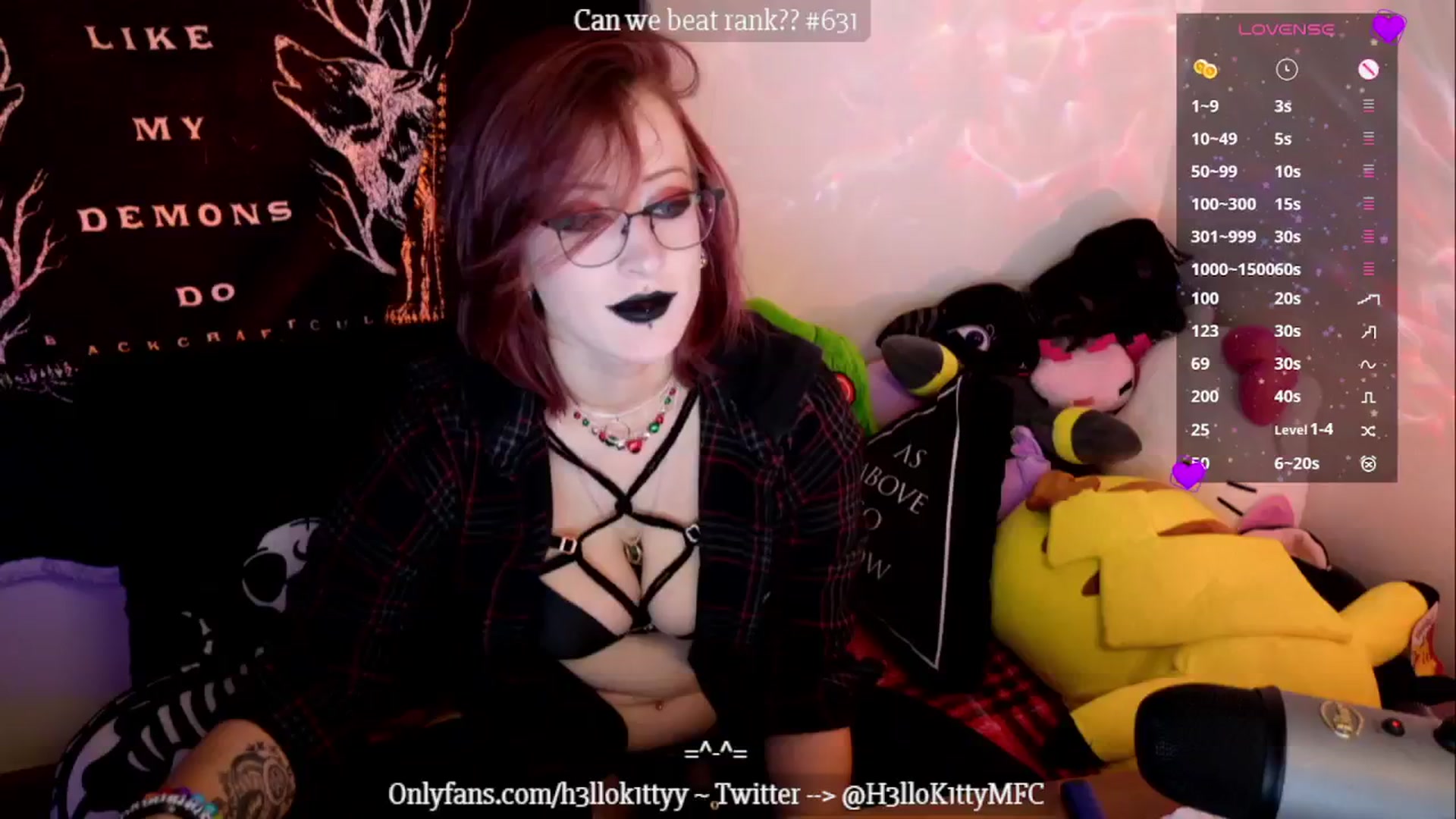 Gallery image thumbnail from H3llok1tty's myfreecams stream on, 12/22/2024, 14:19 image 2 of 20