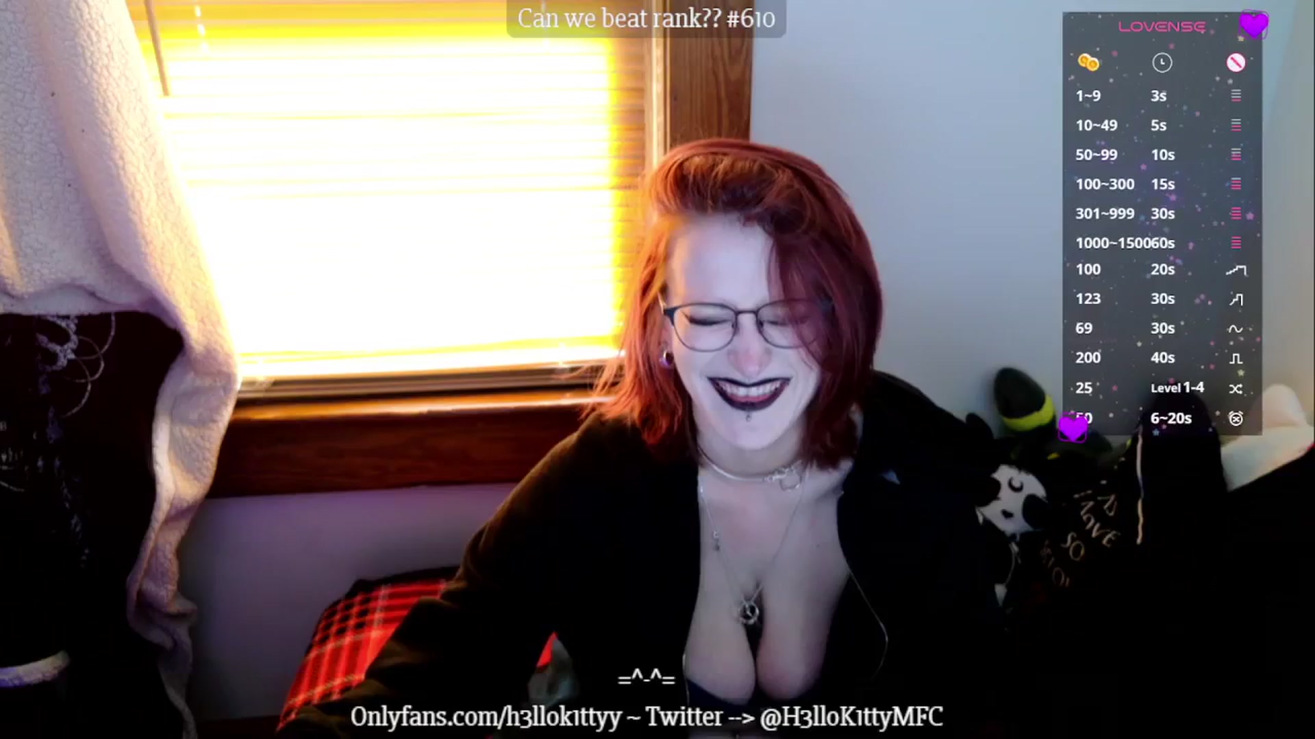 Gallery image thumbnail from H3llok1tty's myfreecams stream on, 12/29/2024, 15:36 image 14 of 20