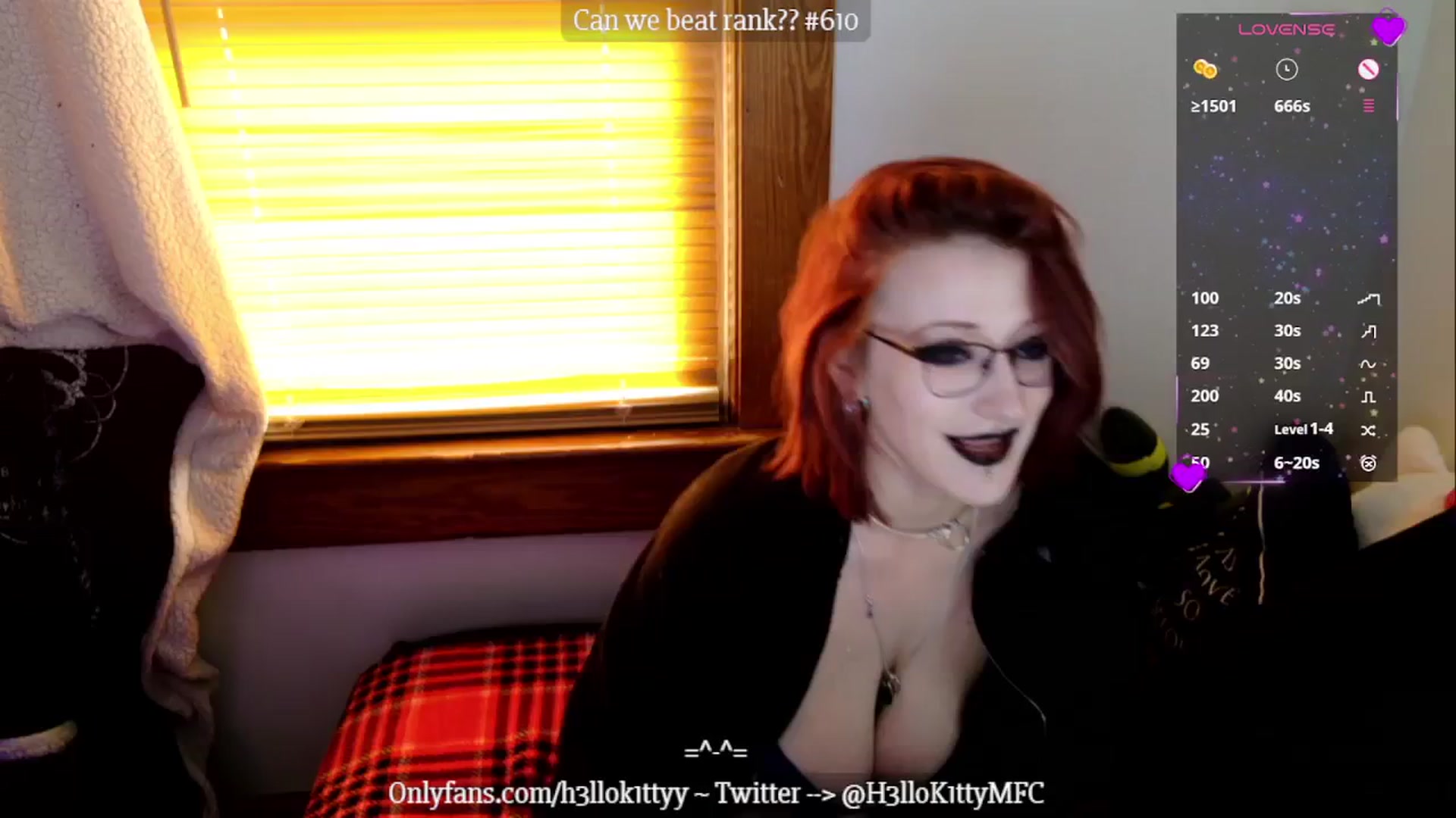 Gallery image thumbnail from H3llok1tty's myfreecams stream on, 12/29/2024, 15:36 image 13 of 20
