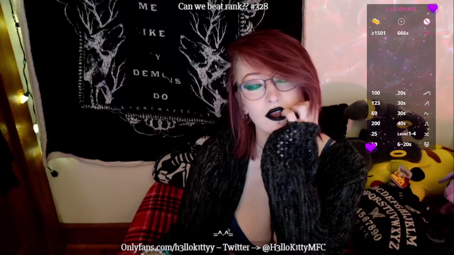 Gallery image thumbnail from H3llok1tty's myfreecams stream on, 01/04/2025, 13:08 image 4 of 20