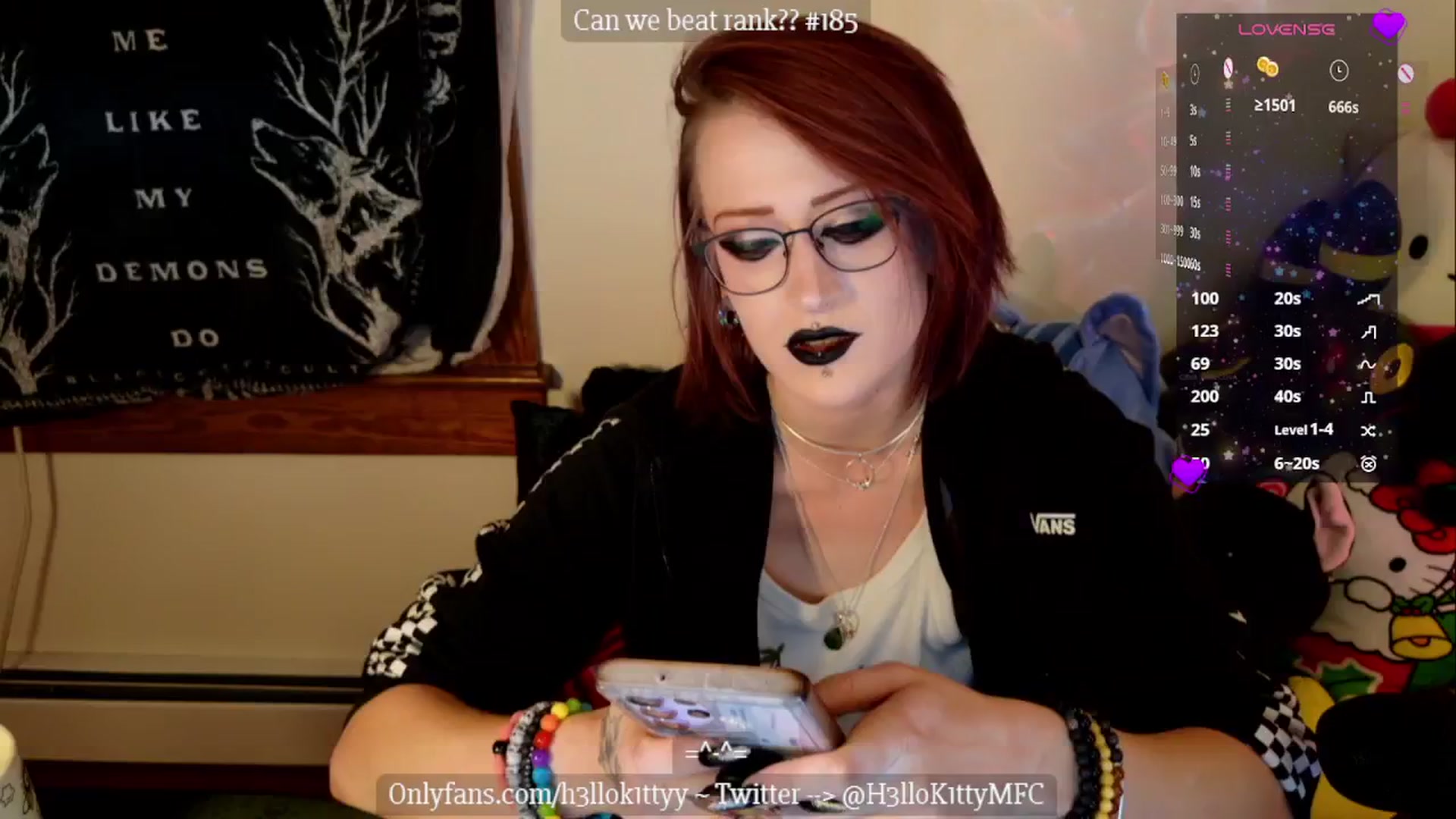 Gallery image thumbnail from H3llok1tty's myfreecams stream on, 01/07/2025, 16:44 image 7 of 20
