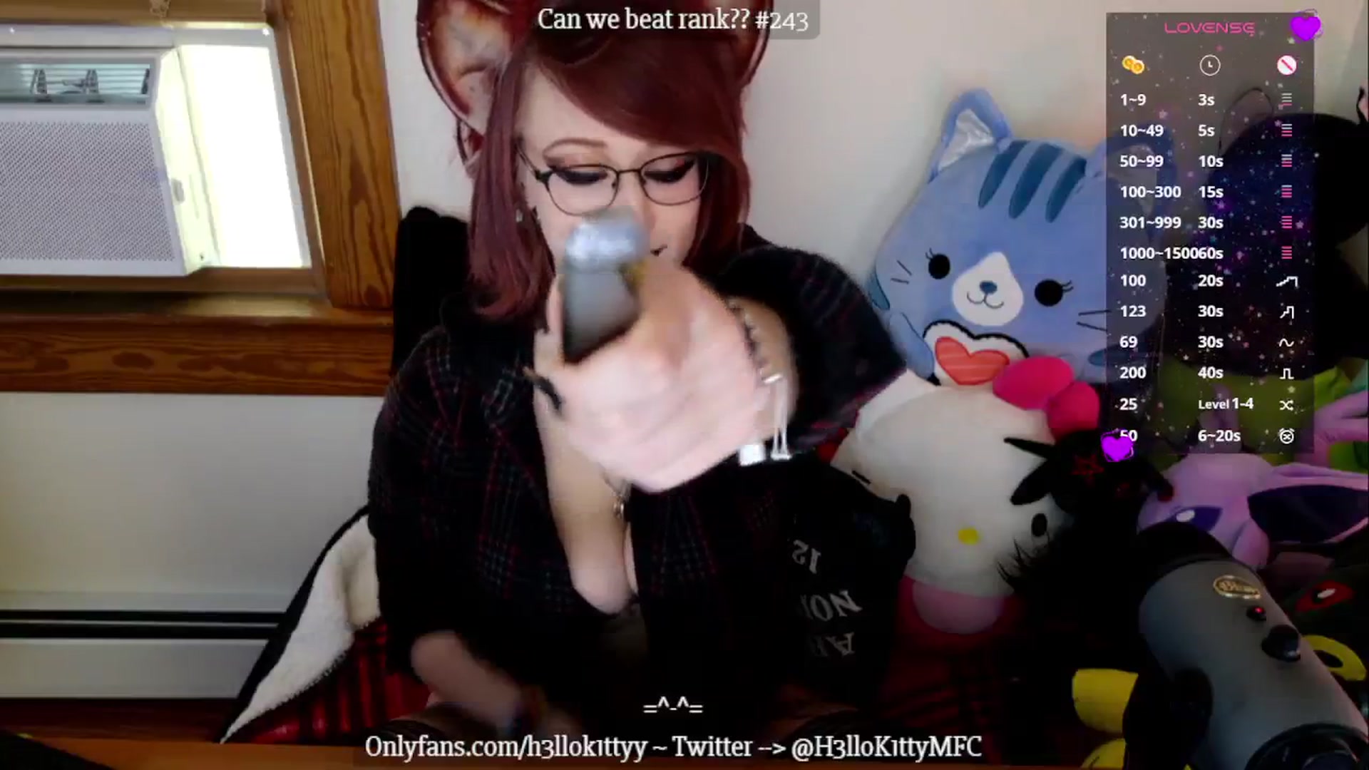 Gallery image thumbnail from H3llok1tty's myfreecams stream on, 01/11/2025, 15:38 image 8 of 20