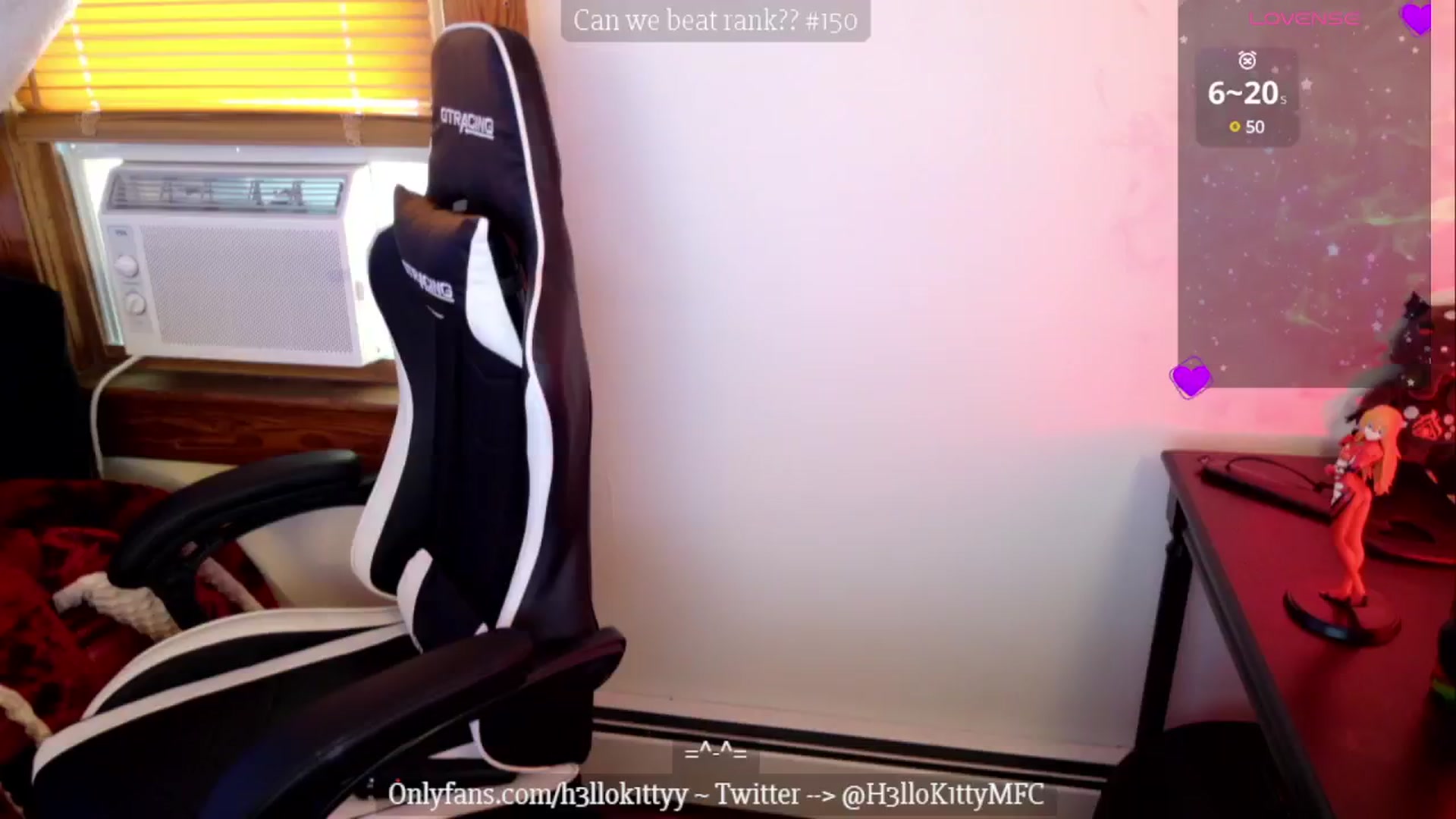 Gallery image thumbnail from H3llok1tty's myfreecams stream on, 01/18/2025, 14:27 image 12 of 20