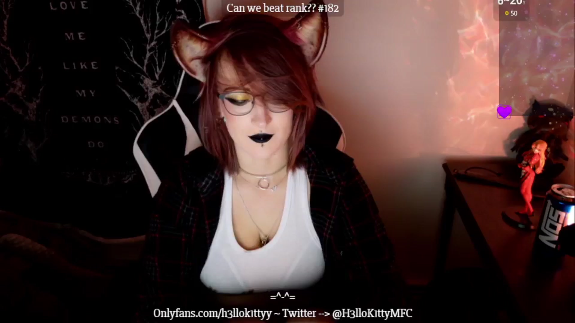 Gallery image thumbnail from H3llok1tty's myfreecams stream on, 01/20/2025, 07:38 image 6 of 20