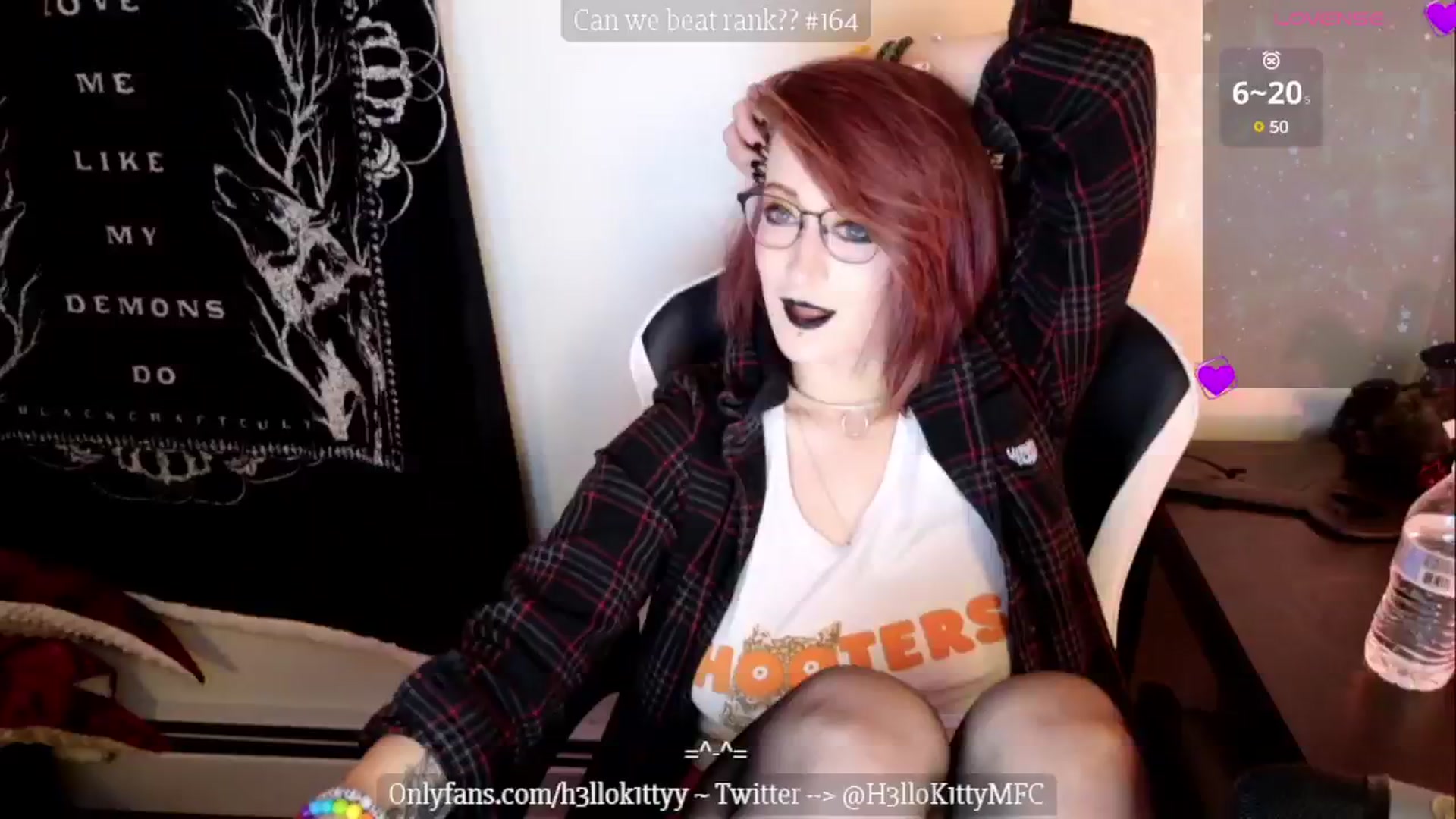 Gallery image thumbnail from H3llok1tty's myfreecams stream on, 01/20/2025, 11:13 image 7 of 20