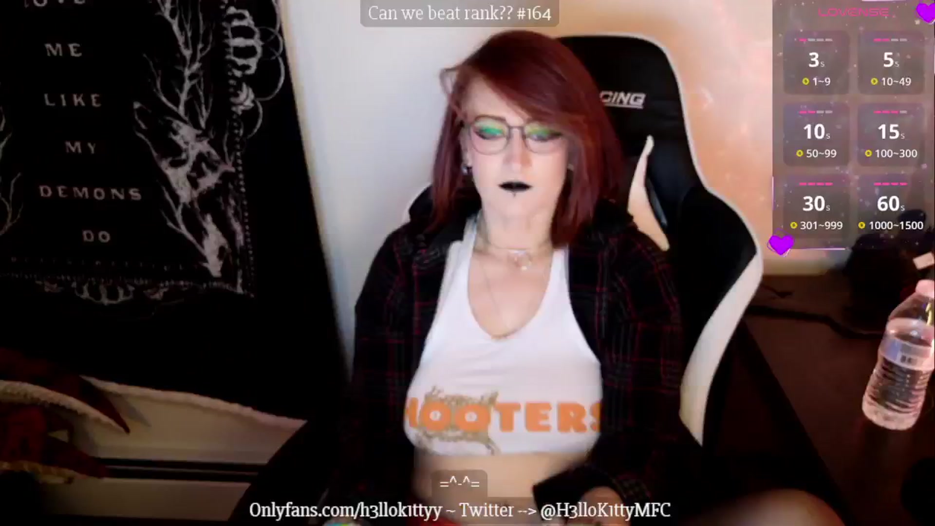 Gallery image thumbnail from H3llok1tty's myfreecams stream on, 01/20/2025, 11:13 image 8 of 20