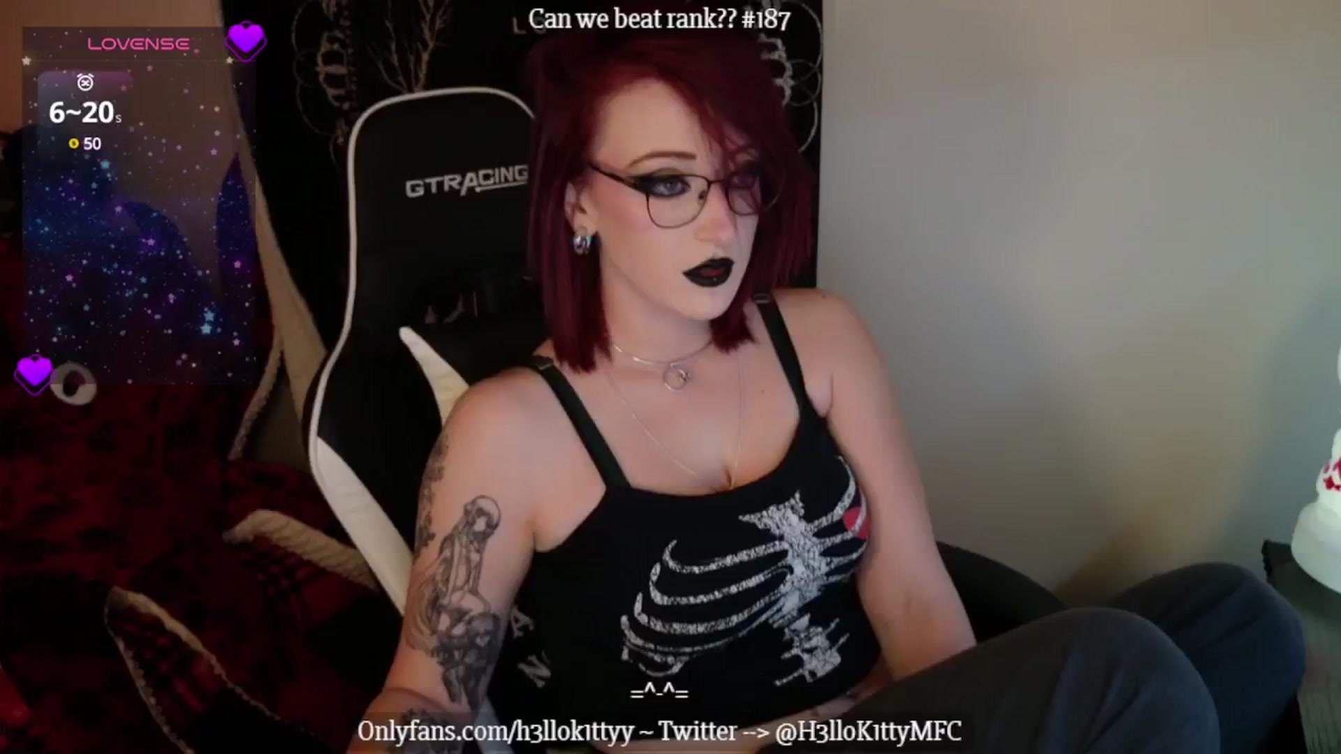 Gallery image thumbnail from H3llok1tty's myfreecams stream on, 01/23/2025, 08:51 image 3 of 20