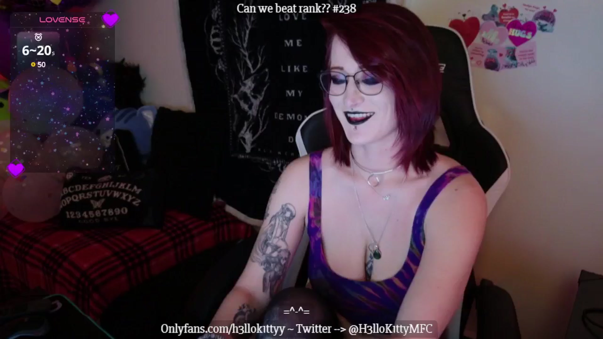 Gallery image thumbnail from H3llok1tty's myfreecams stream on, 01/31/2025, 10:02 image 12 of 20