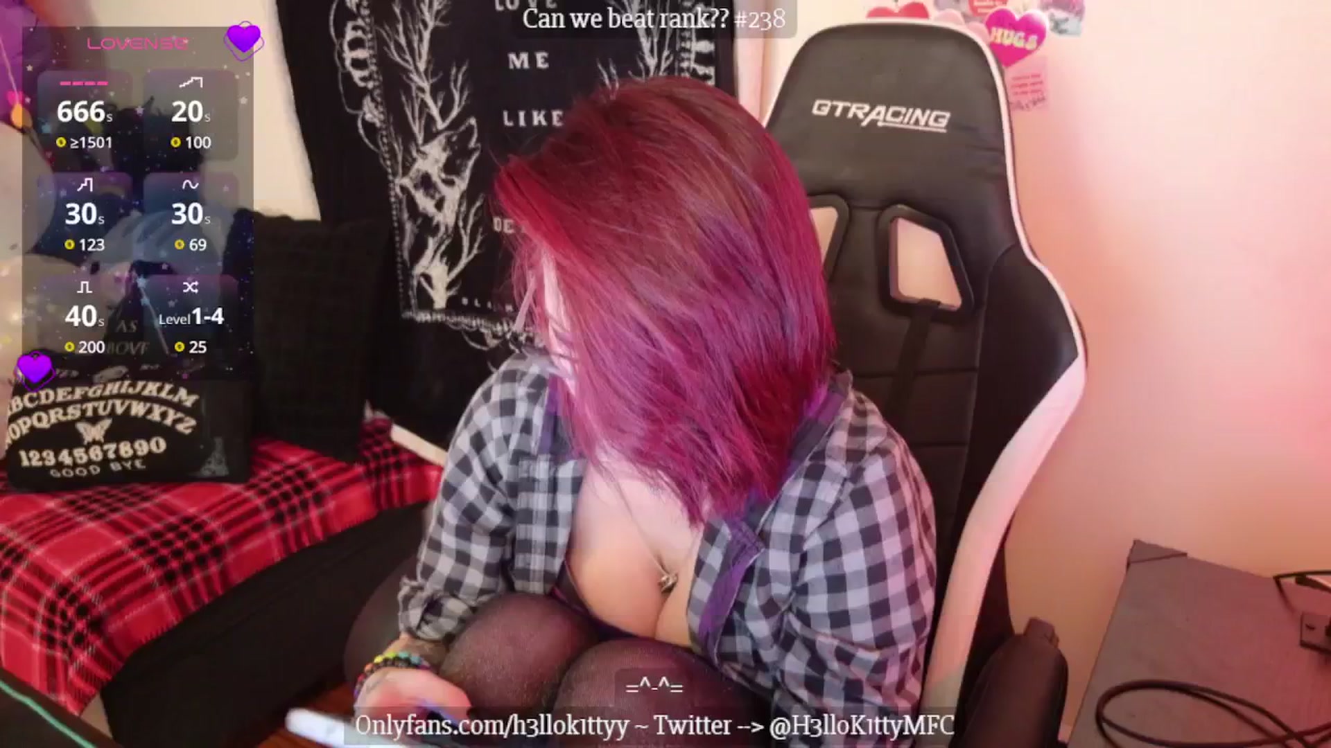 Gallery image thumbnail from H3llok1tty's myfreecams stream on, 01/31/2025, 10:02 image 5 of 20