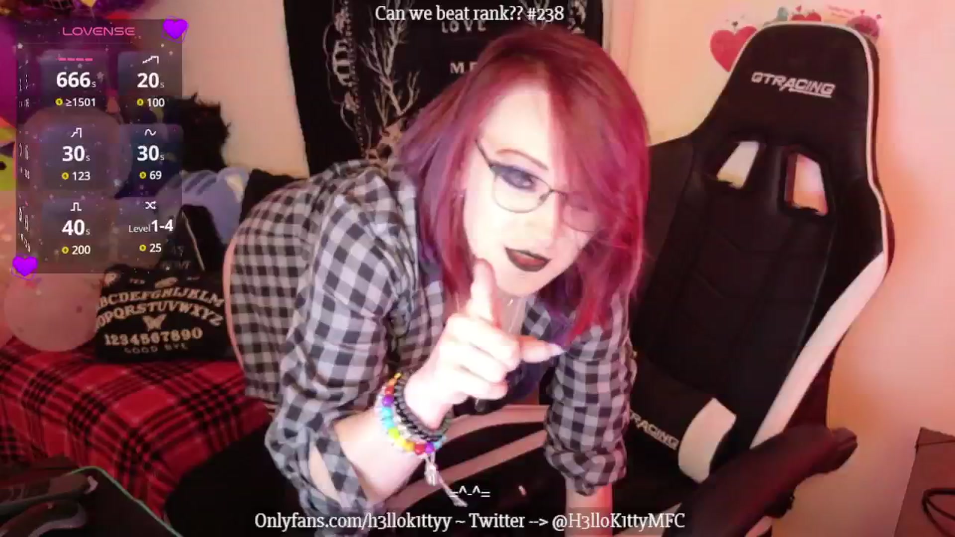 Gallery image thumbnail from H3llok1tty's myfreecams stream on, 01/31/2025, 10:02 image 10 of 20
