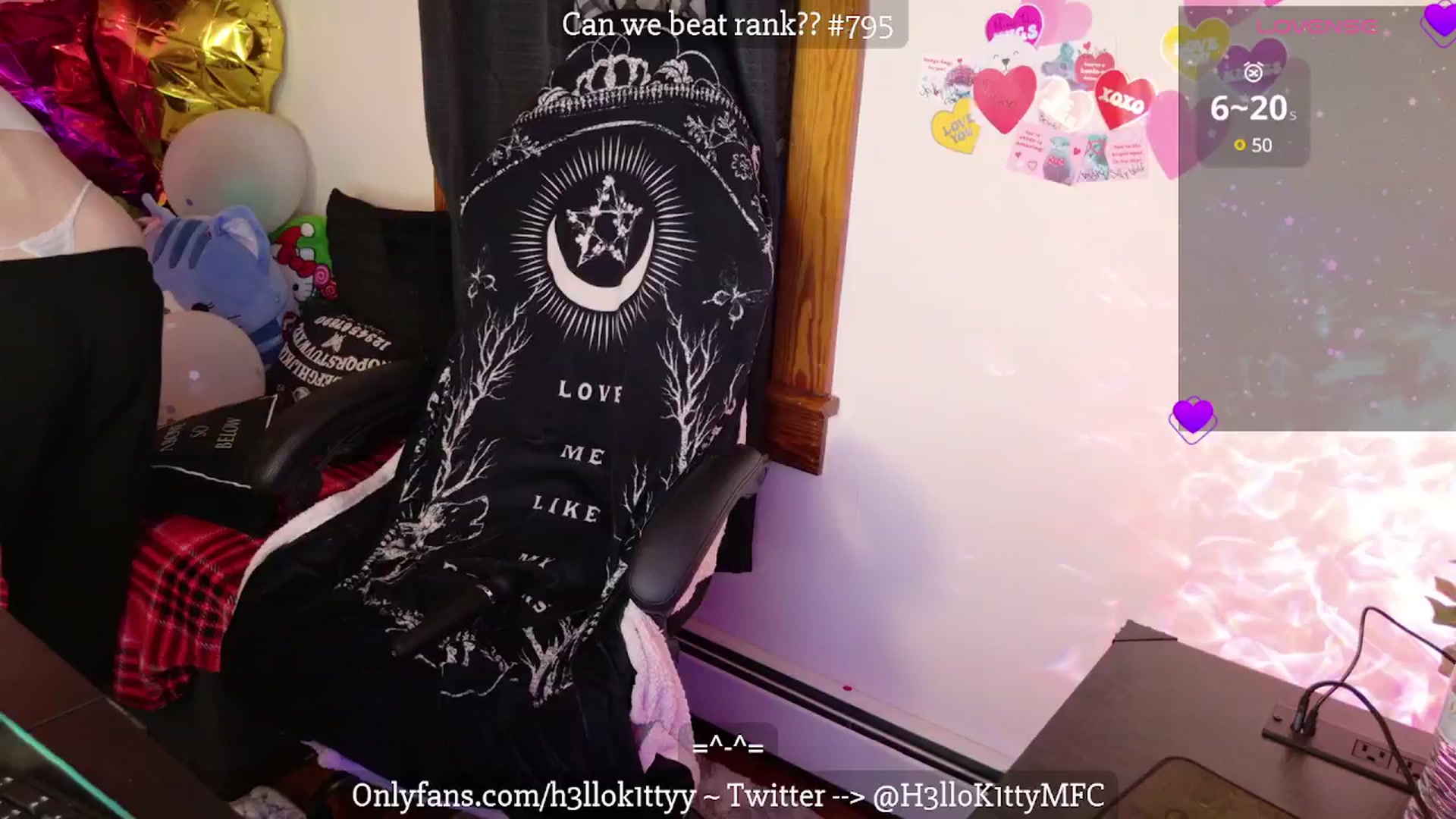Gallery image thumbnail from H3llok1tty's myfreecams stream on, 02/18/2025, 06:52 image 13 of 20