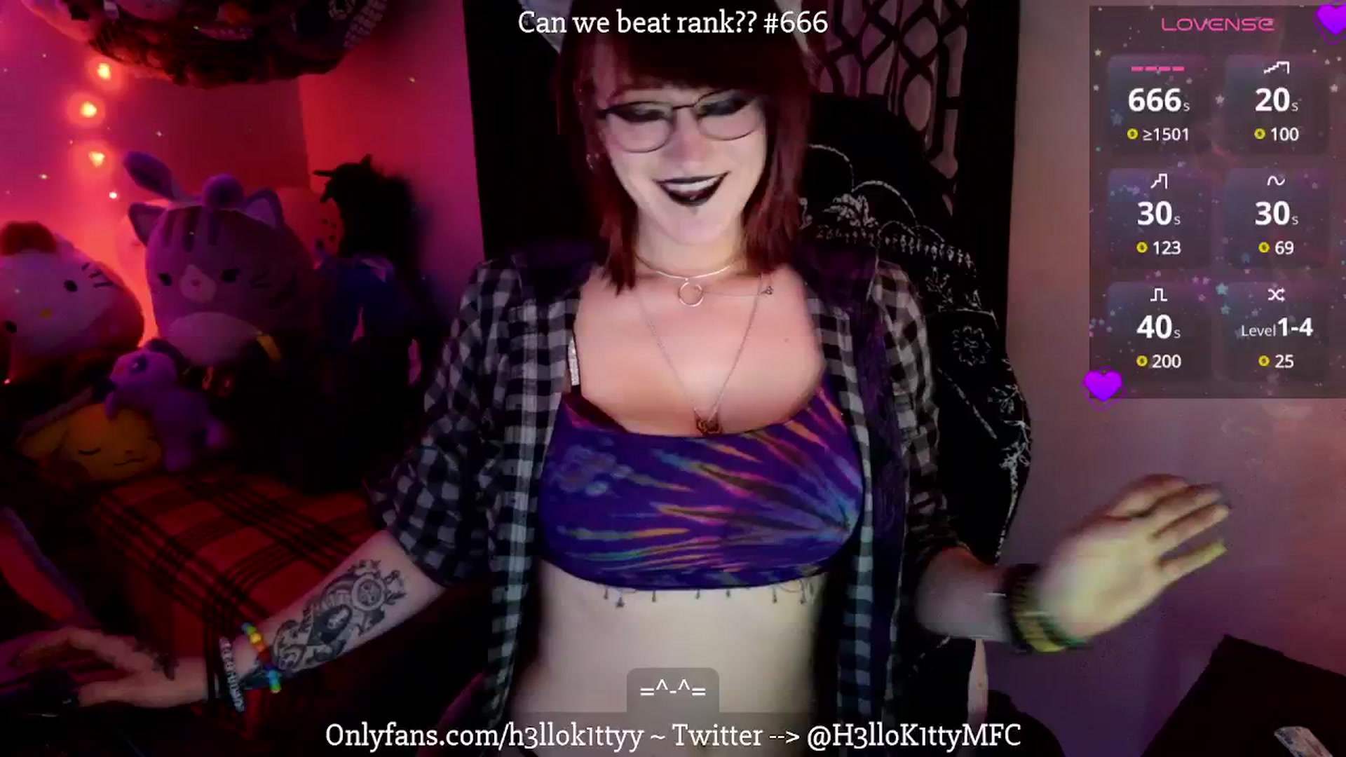 Gallery image thumbnail from H3llok1tty's myfreecams stream on, 03/14/2025, 10:05 image 16 of 20