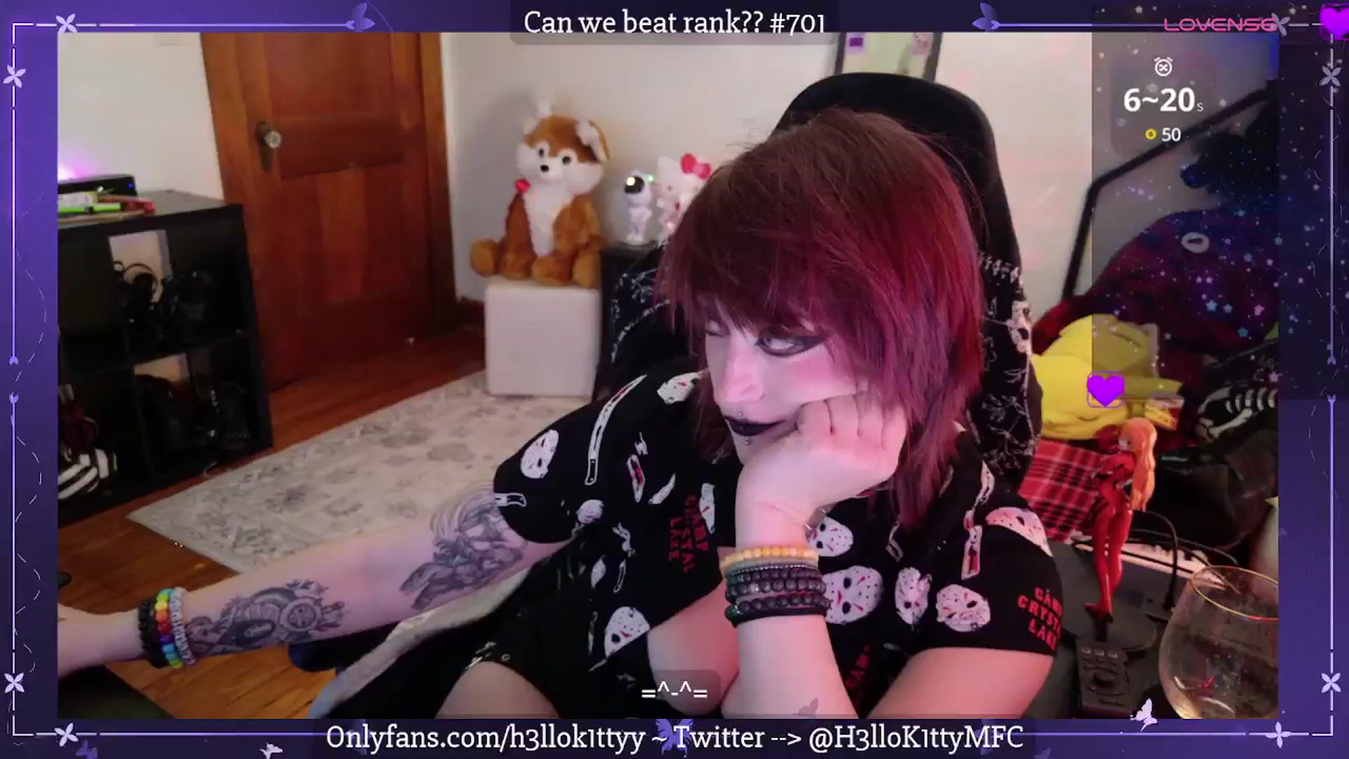 Gallery image thumbnail from H3llok1tty's myfreecams stream on, 03/22/2025, 14:33 image 10 of 20
