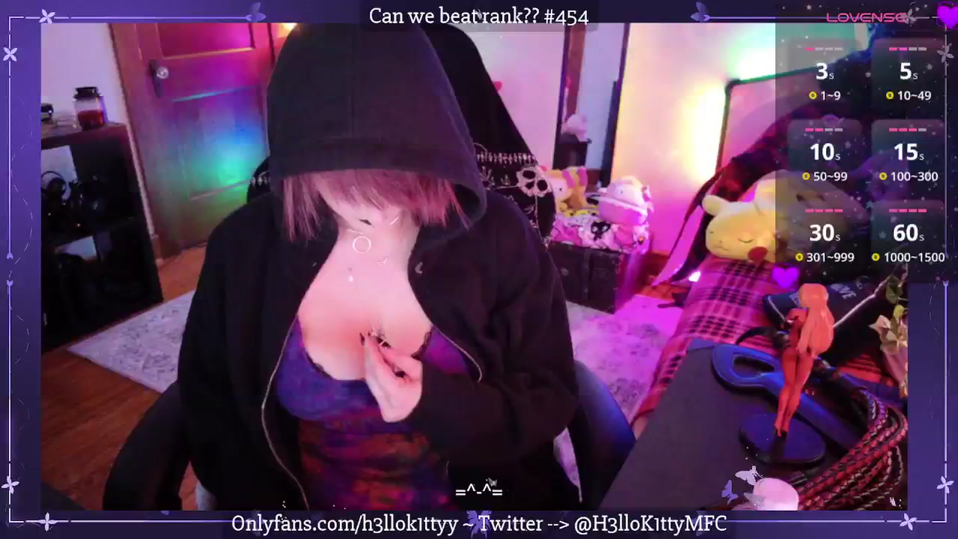 Gallery image thumbnail from H3llok1tty's myfreecams stream on, 04/13/2025, 13:38 image 12 of 20