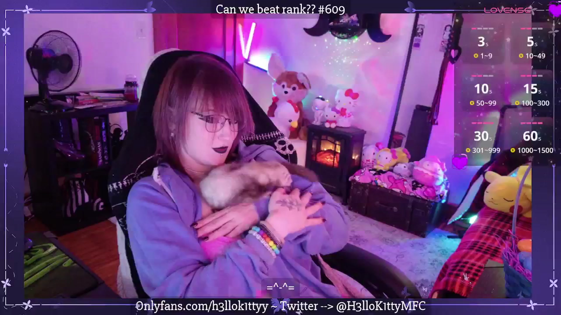Gallery image thumbnail from H3llok1tty's myfreecams stream on, 04/19/2025, 13:04 image 3 of 20