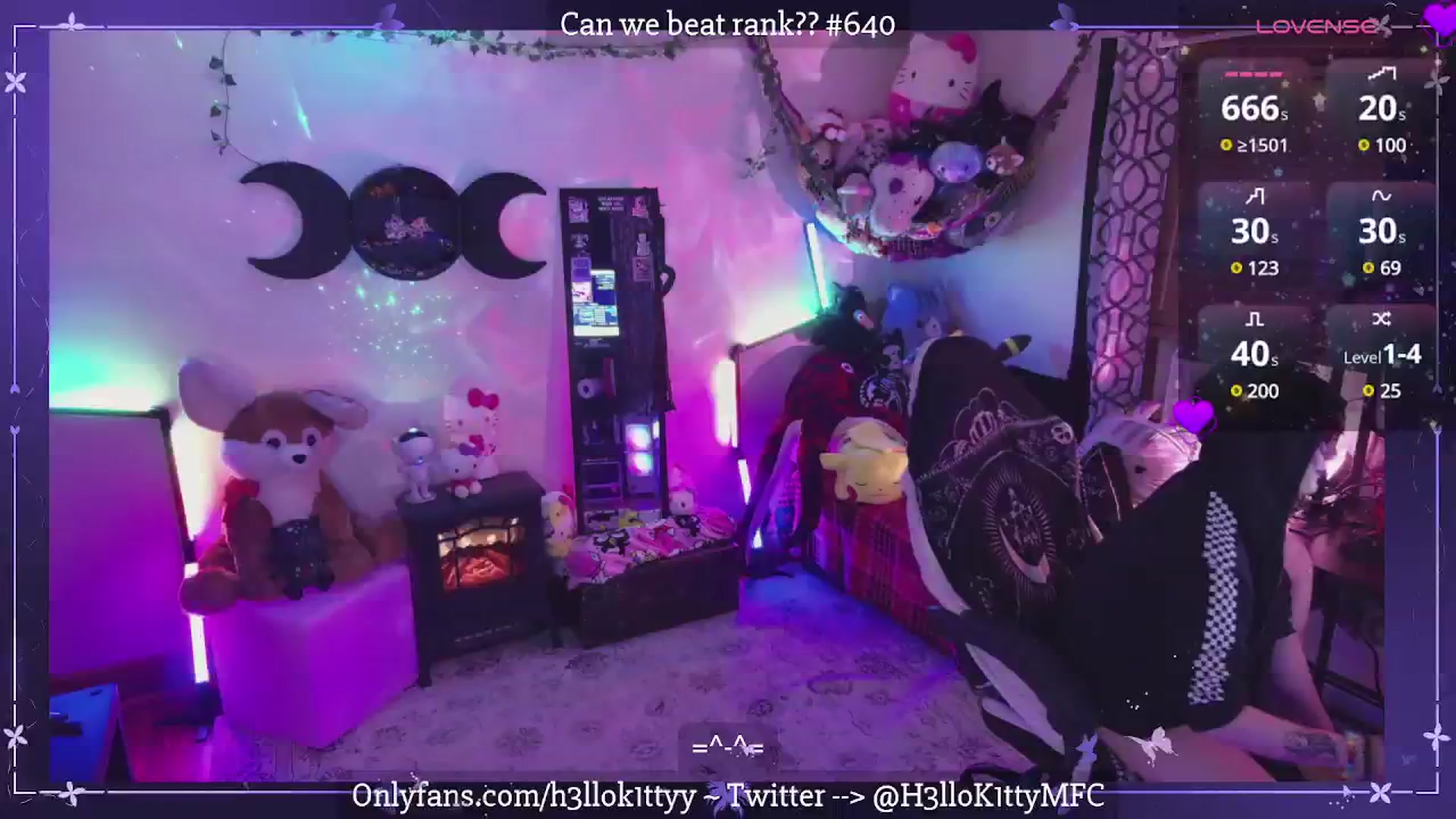 Gallery image thumbnail from H3llok1tty's myfreecams stream on, 04/22/2025, 09:02 image 18 of 20