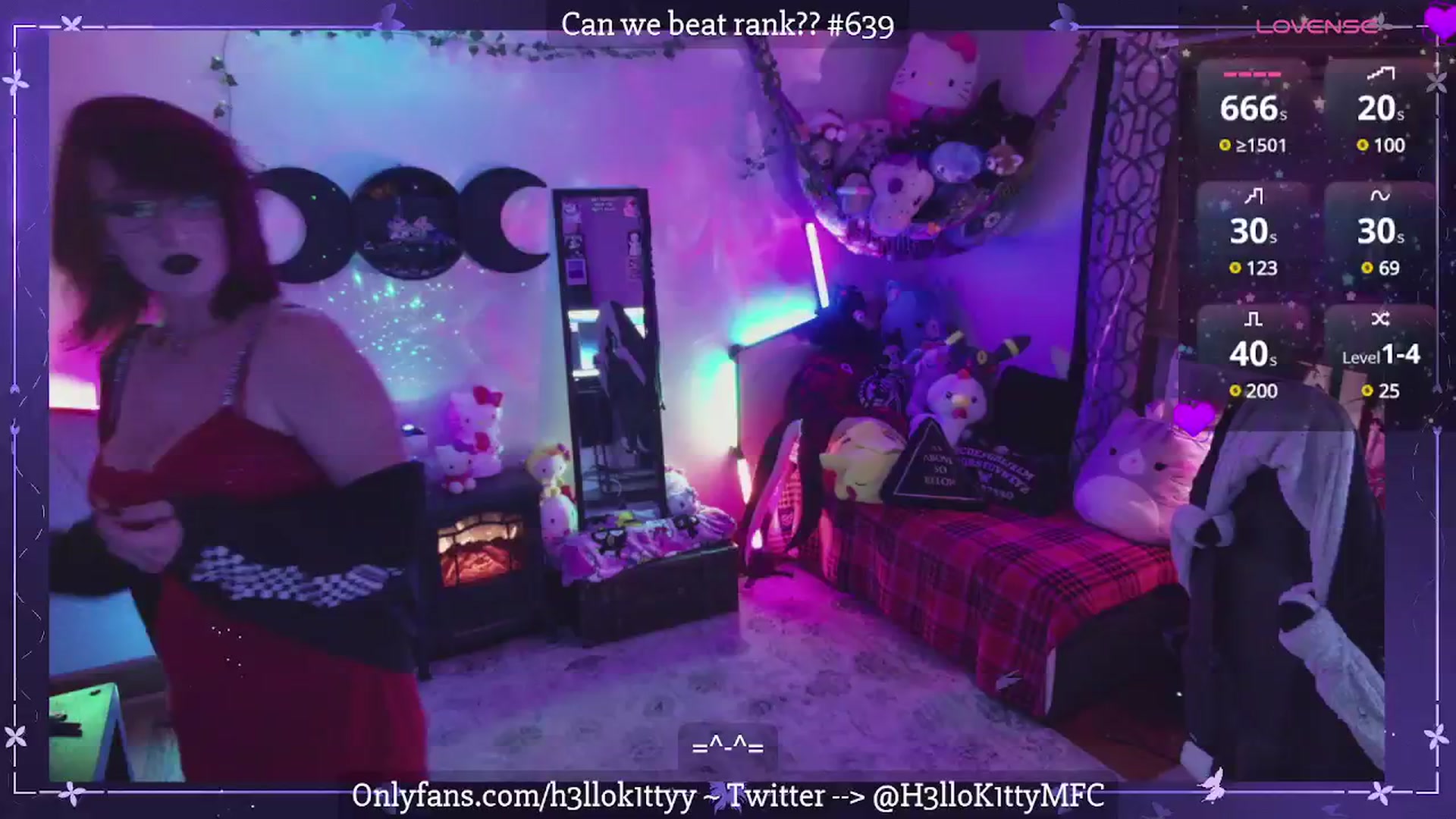 Gallery image thumbnail from H3llok1tty's myfreecams stream on, 04/23/2025, 12:35 image 4 of 20