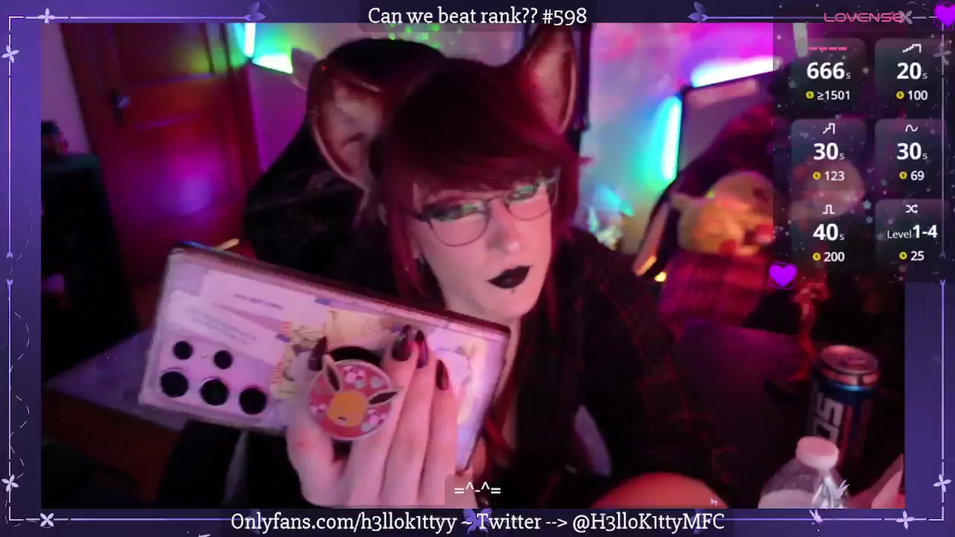 Gallery image thumbnail from H3llok1tty's myfreecams stream on, 04/30/2025, 08:03 image 15 of 20