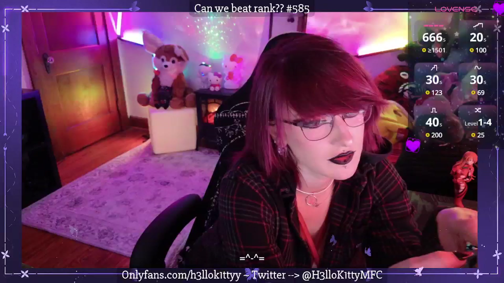 Gallery image thumbnail from H3llok1tty's myfreecams stream on, 04/30/2025, 10:04 image 13 of 20