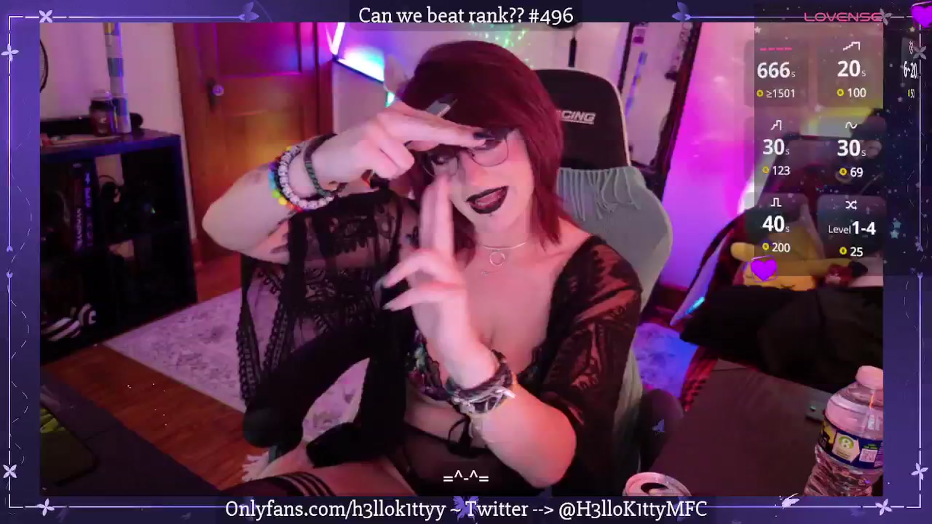 Gallery image thumbnail from H3llok1tty's myfreecams stream on, 05/25/2025, 14:21 image 7 of 20