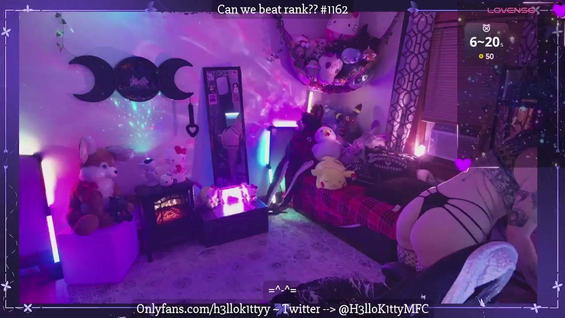 Gallery image thumbnail from H3llok1tty's myfreecams stream on, 06/16/2025, 09:56 image 15 of 20