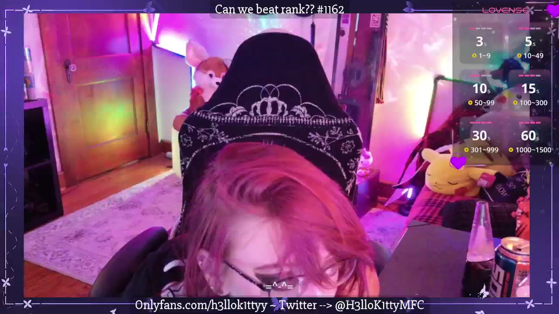 Gallery image thumbnail from H3llok1tty's myfreecams stream on, 06/16/2025, 09:56 image 6 of 20