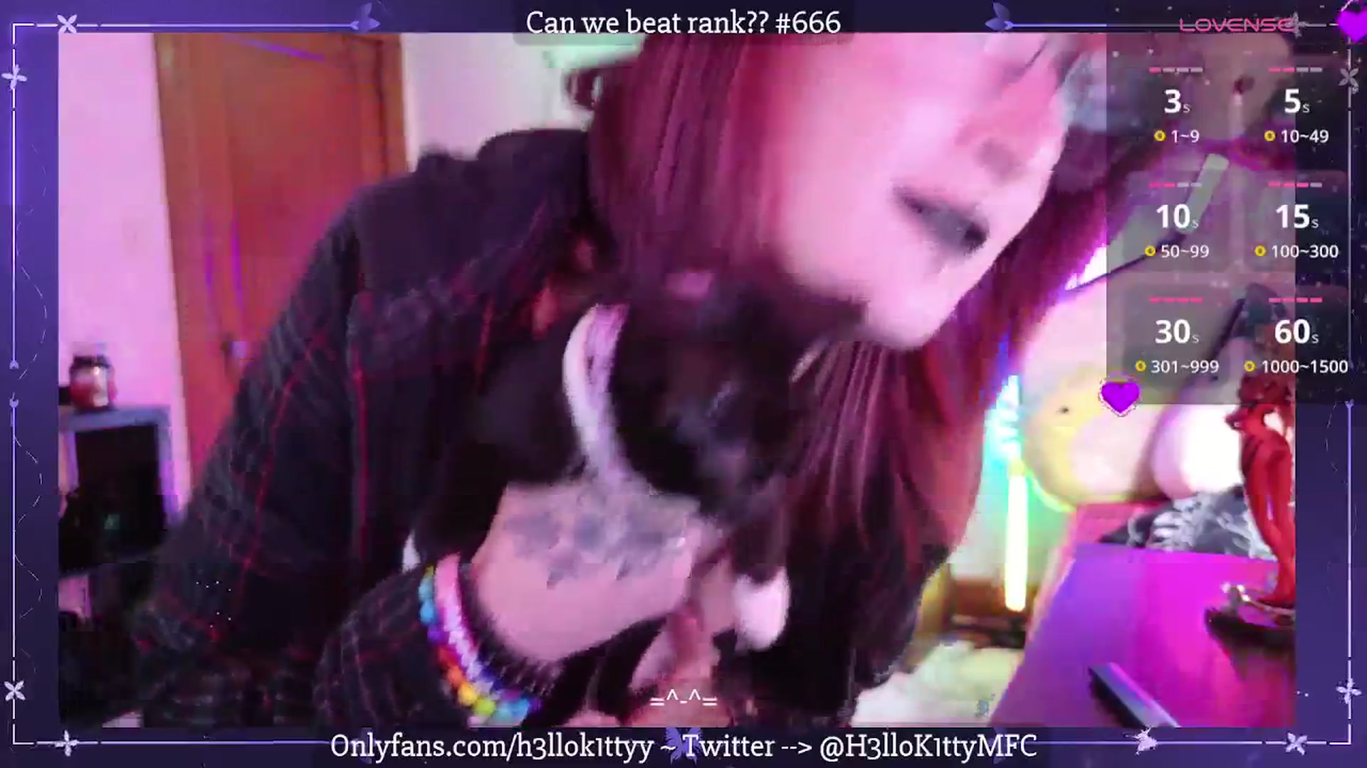 Gallery image thumbnail from H3llok1tty's myfreecams stream on, 07/09/2025, 13:23 image 17 of 20