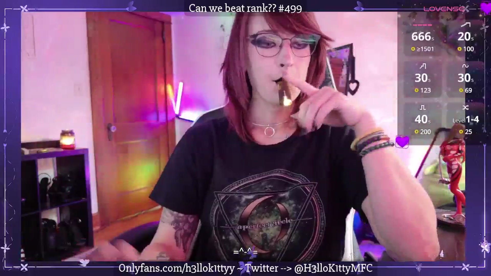Gallery image thumbnail from H3llok1tty's myfreecams stream on, 07/11/2025, 14:15 image 16 of 20
