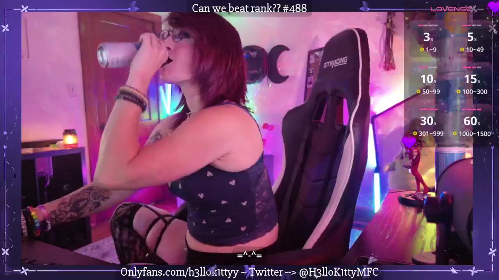 Gallery image thumbnail from H3llok1tty's myfreecams stream on, 07/12/2025, 10:23 image 8 of 20