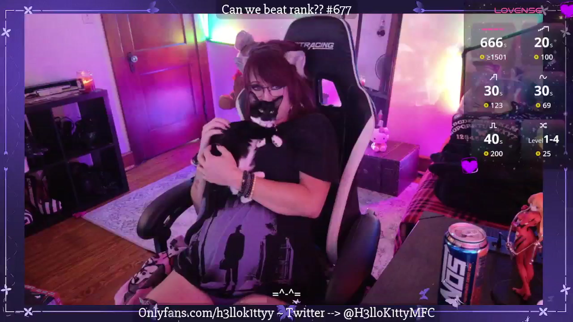 Gallery image thumbnail from H3llok1tty's myfreecams stream on, 08/15/2025, 09:24 image 9 of 20