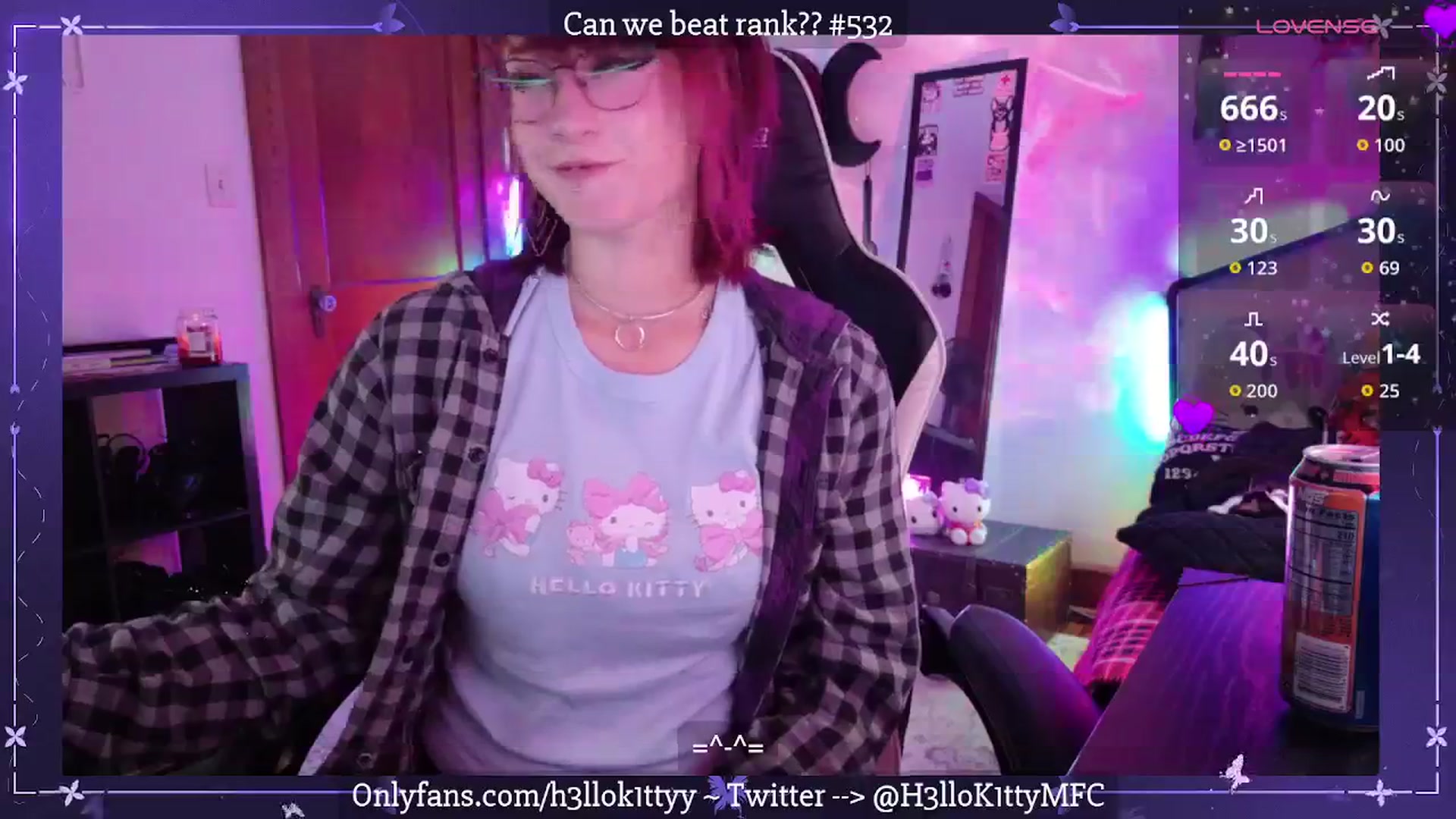 Gallery image thumbnail from H3llok1tty's myfreecams stream on, 08/16/2025, 11:47 image 17 of 20