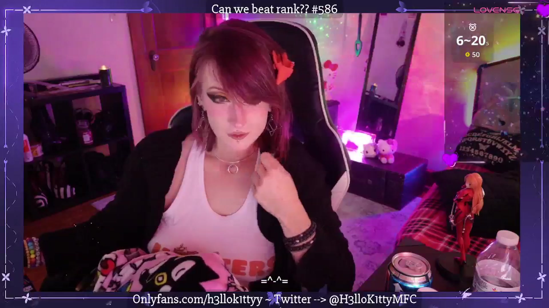 Gallery image thumbnail from H3llok1tty's myfreecams stream on, 08/18/2025, 11:16 image 19 of 20