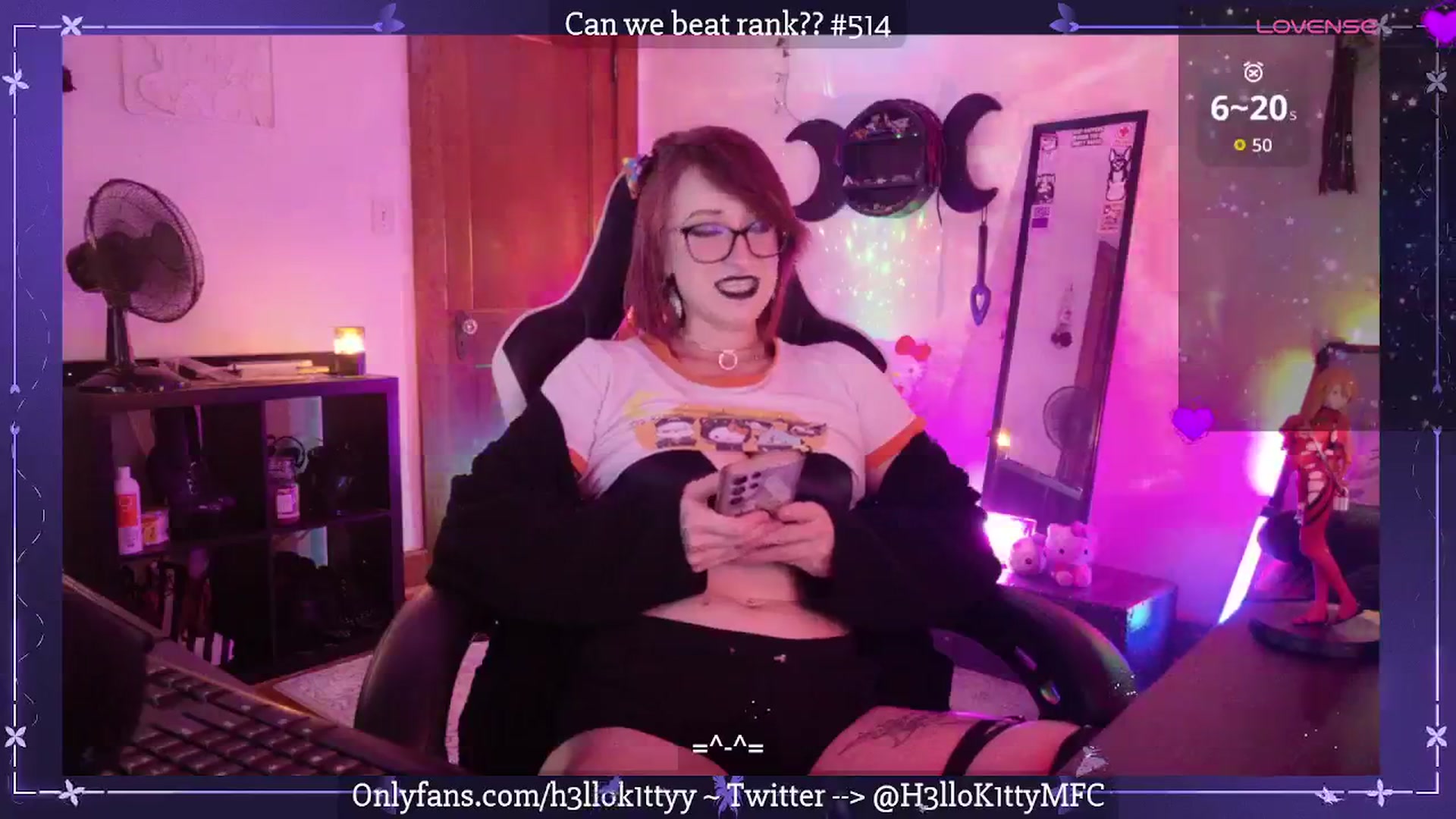 Gallery image thumbnail from H3llok1tty's myfreecams stream on, 08/25/2025, 10:22 image 13 of 20