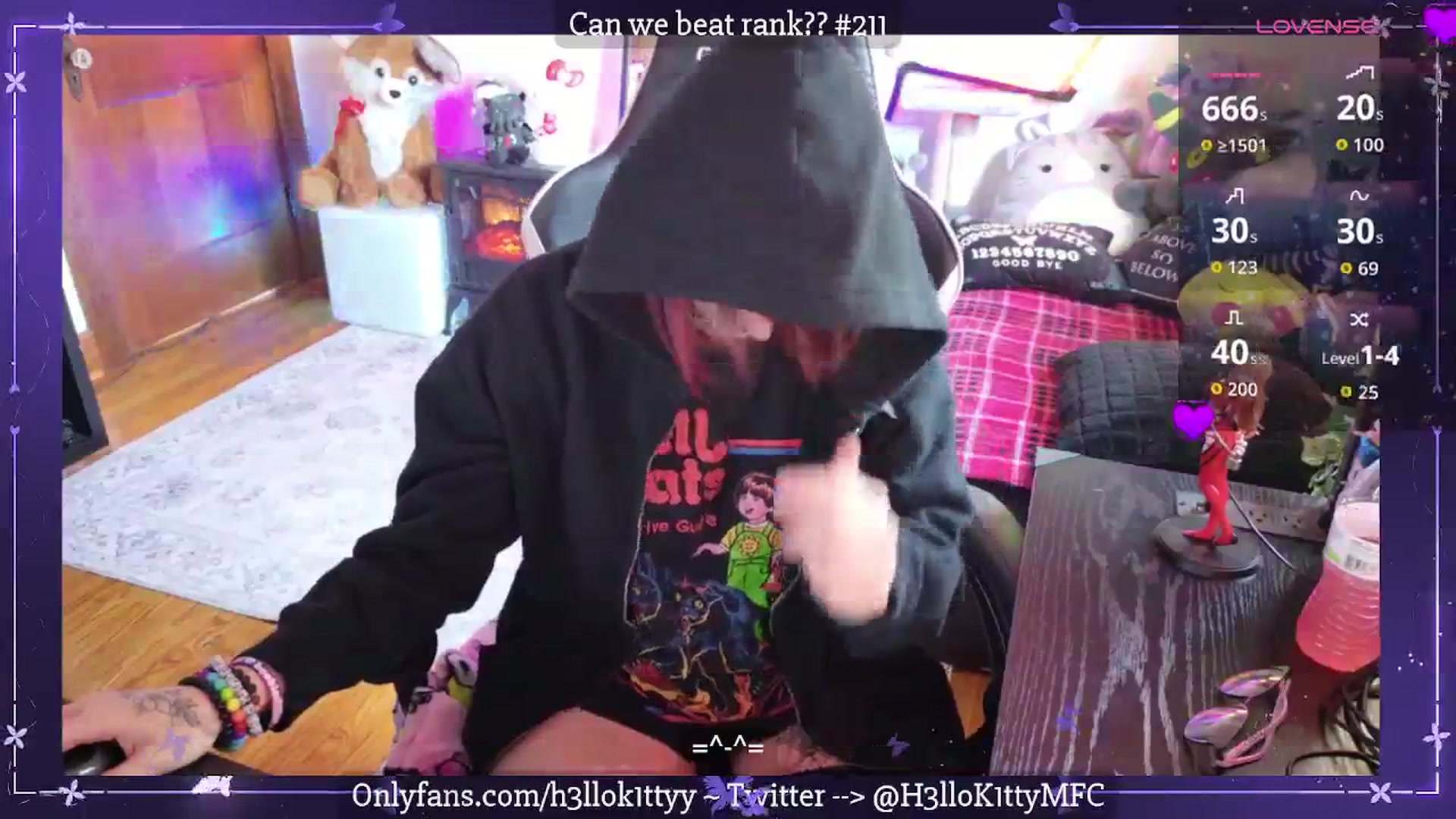 Gallery image thumbnail from H3llok1tty's myfreecams stream on, 09/01/2025, 14:25 image 20 of 20