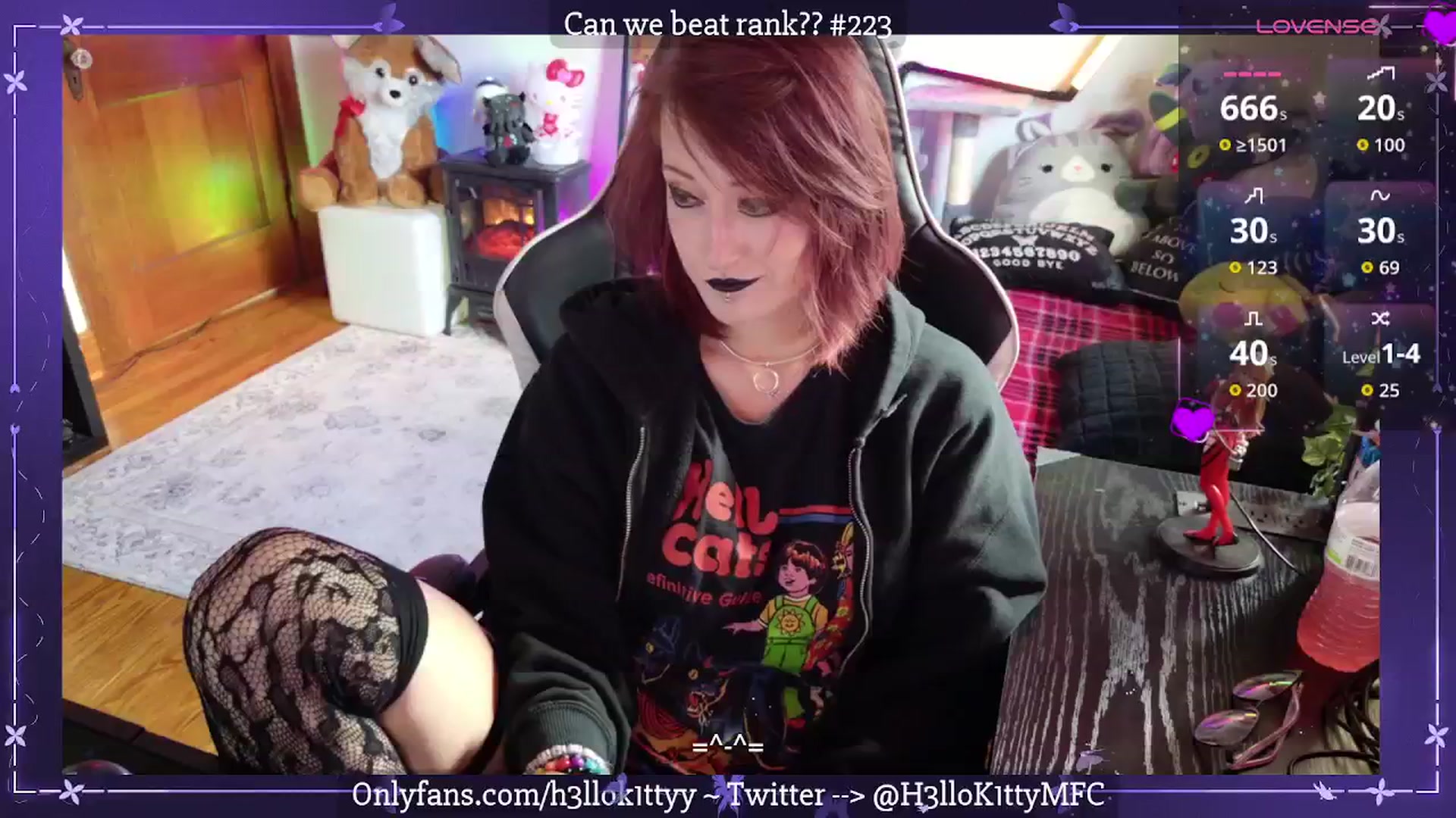 Gallery image thumbnail from H3llok1tty's myfreecams stream on, 09/01/2025, 14:42 image 12 of 20