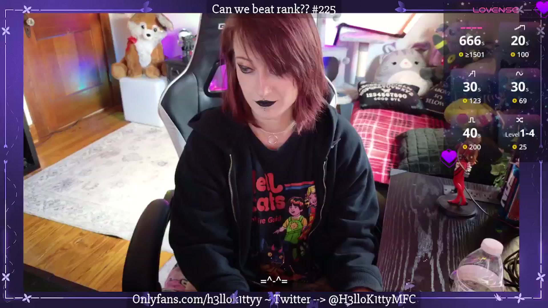 Gallery image thumbnail from H3llok1tty's myfreecams stream on, 09/01/2025, 14:42 image 17 of 20