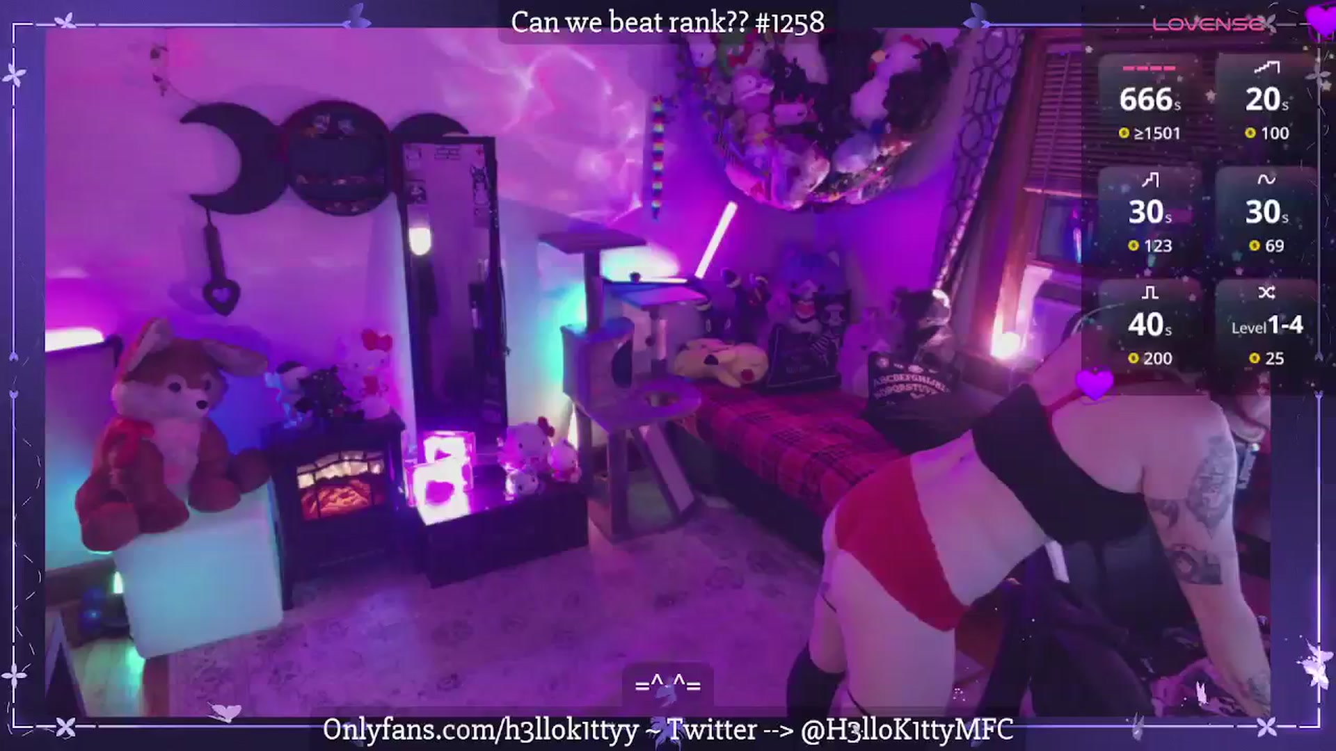 Gallery image thumbnail from H3llok1tty's myfreecams stream on, 09/03/2025, 08:40 image 5 of 20