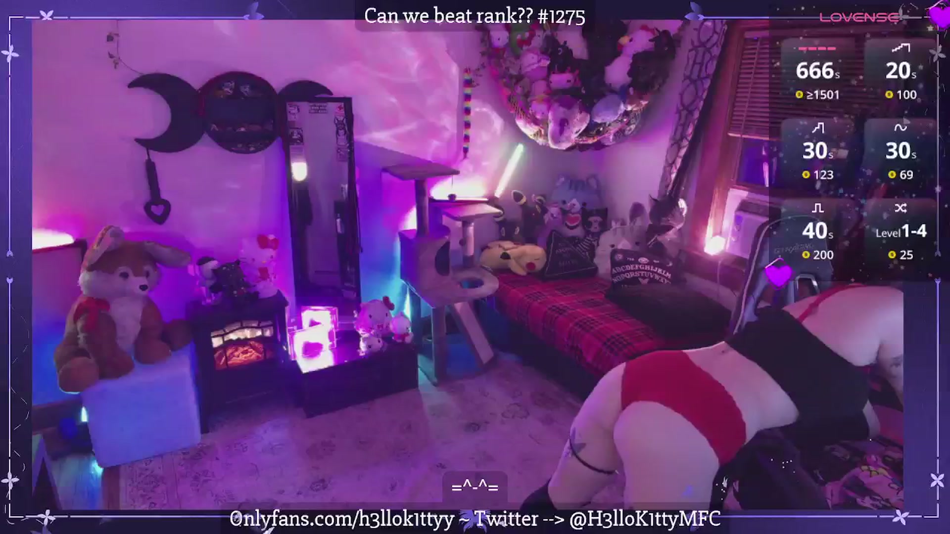 Gallery image thumbnail from H3llok1tty's myfreecams stream on, 09/03/2025, 08:40 image 2 of 20
