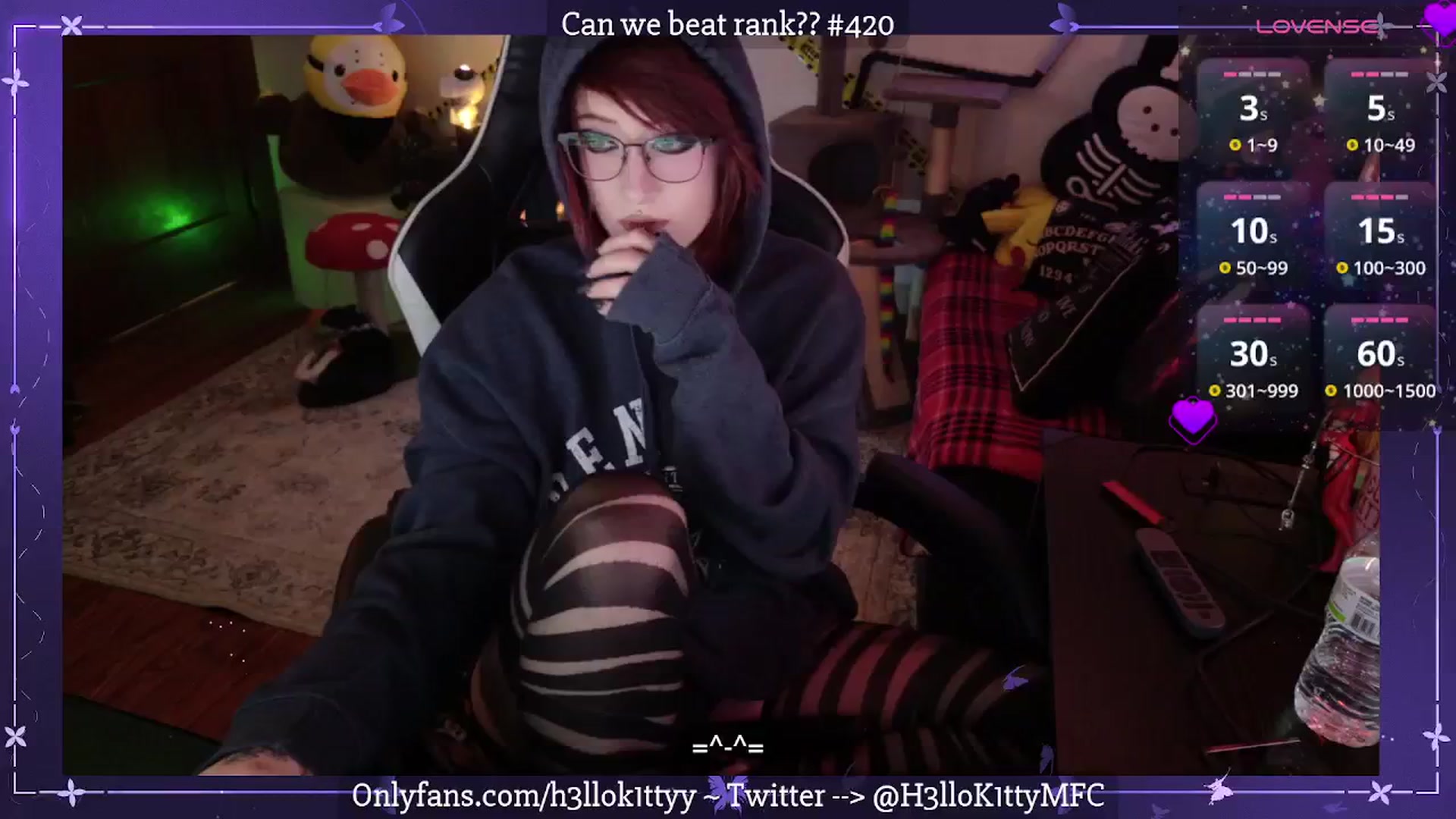 Gallery image thumbnail from H3llok1tty's myfreecams stream on, 09/25/2025, 08:58 image 3 of 20