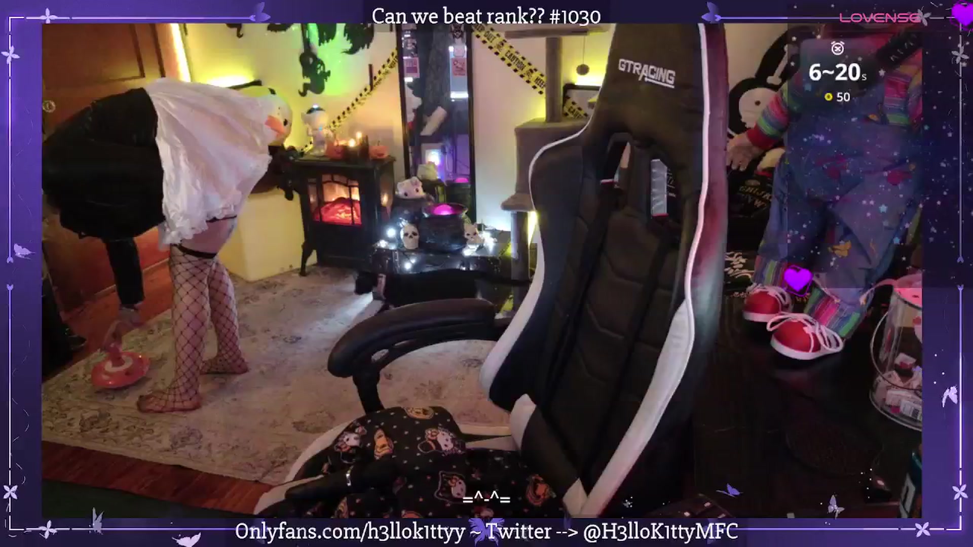 Gallery image thumbnail from H3llok1tty's myfreecams stream on, 10/13/2025, 11:15 image 10 of 20
