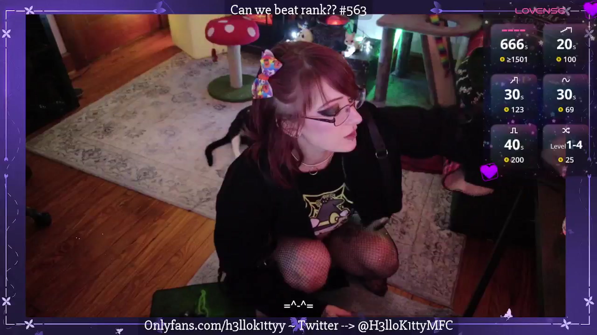 Gallery image thumbnail from H3llok1tty's myfreecams stream on, 10/20/2025, 10:12 image 15 of 20