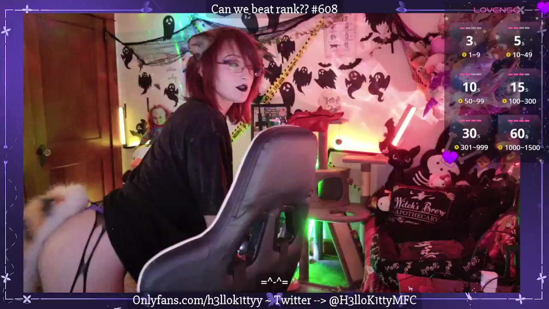 Gallery image thumbnail from H3llok1tty's myfreecams stream on, 10/24/2025, 10:12 image 17 of 20