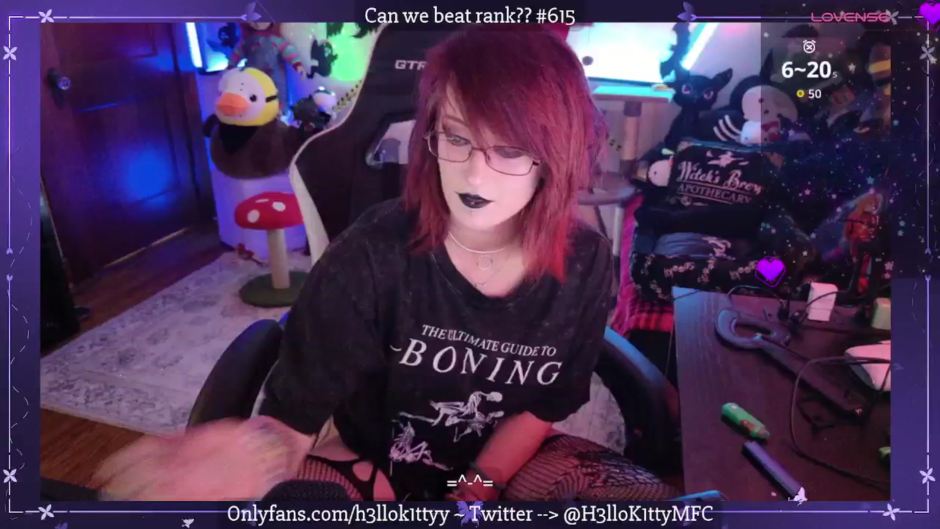 Gallery image thumbnail from H3llok1tty's myfreecams stream on, 10/24/2025, 10:12 image 7 of 20