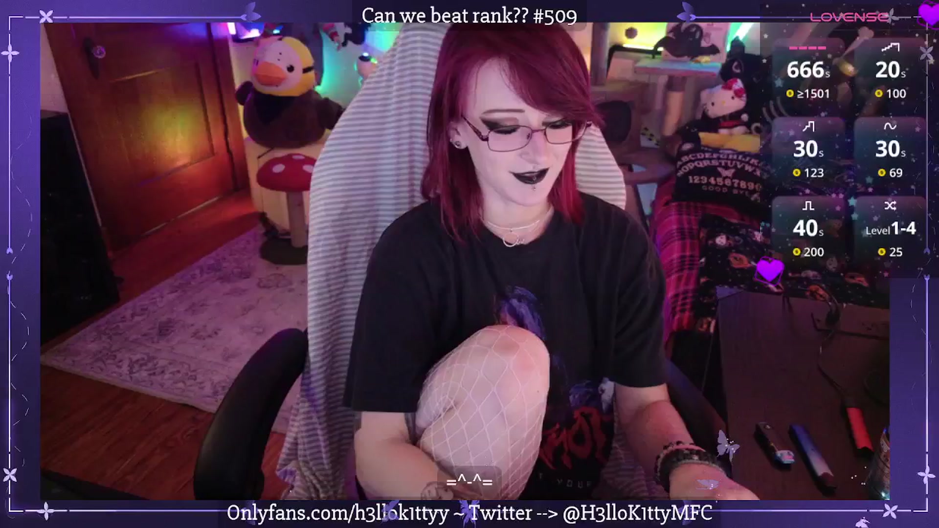 Gallery image thumbnail from H3llok1tty's myfreecams stream on, 11/04/2025, 10:41 image 16 of 20