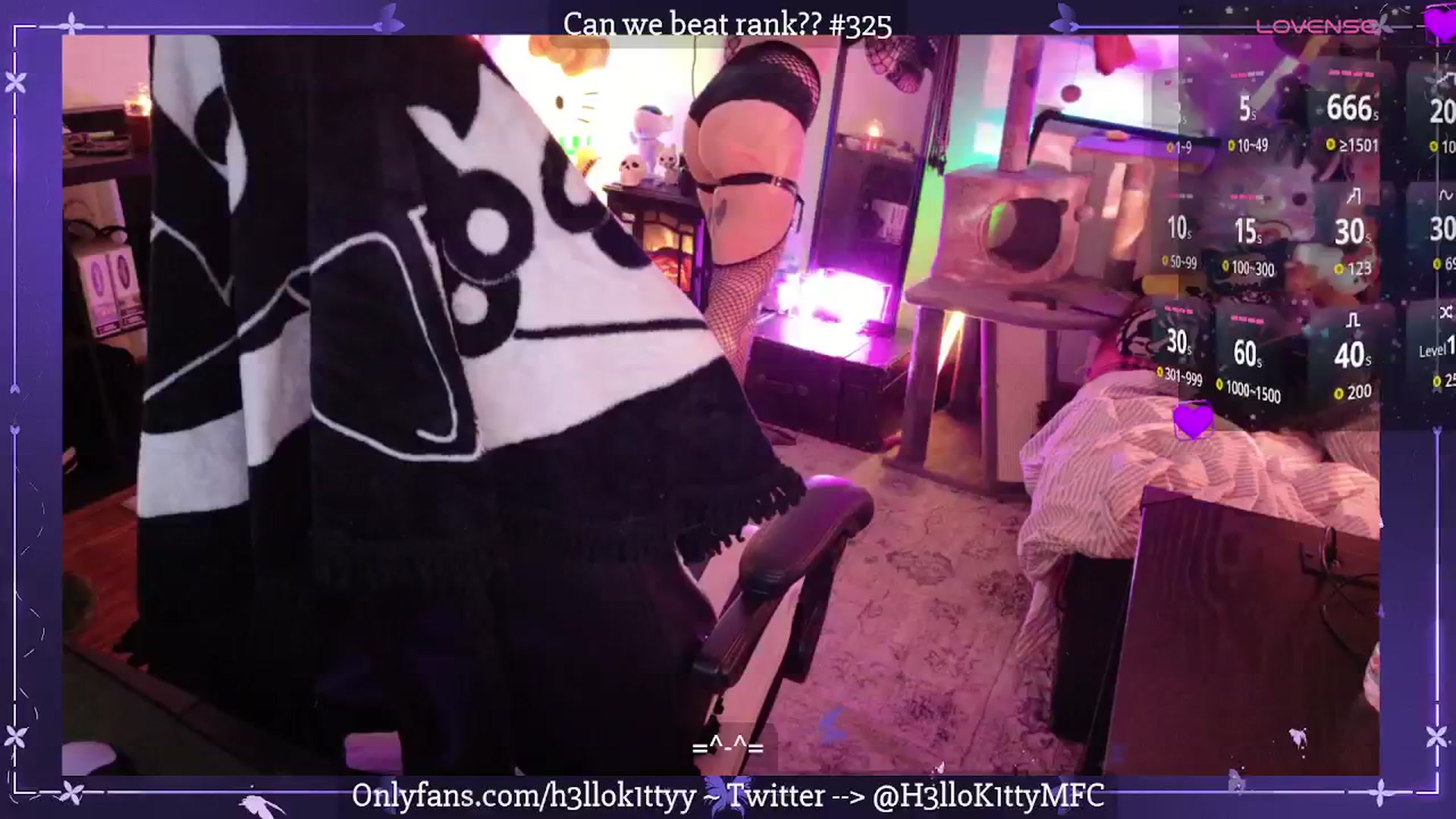 Gallery image thumbnail from H3llok1tty's myfreecams stream on, 11/13/2025, 10:43 image 1 of 20