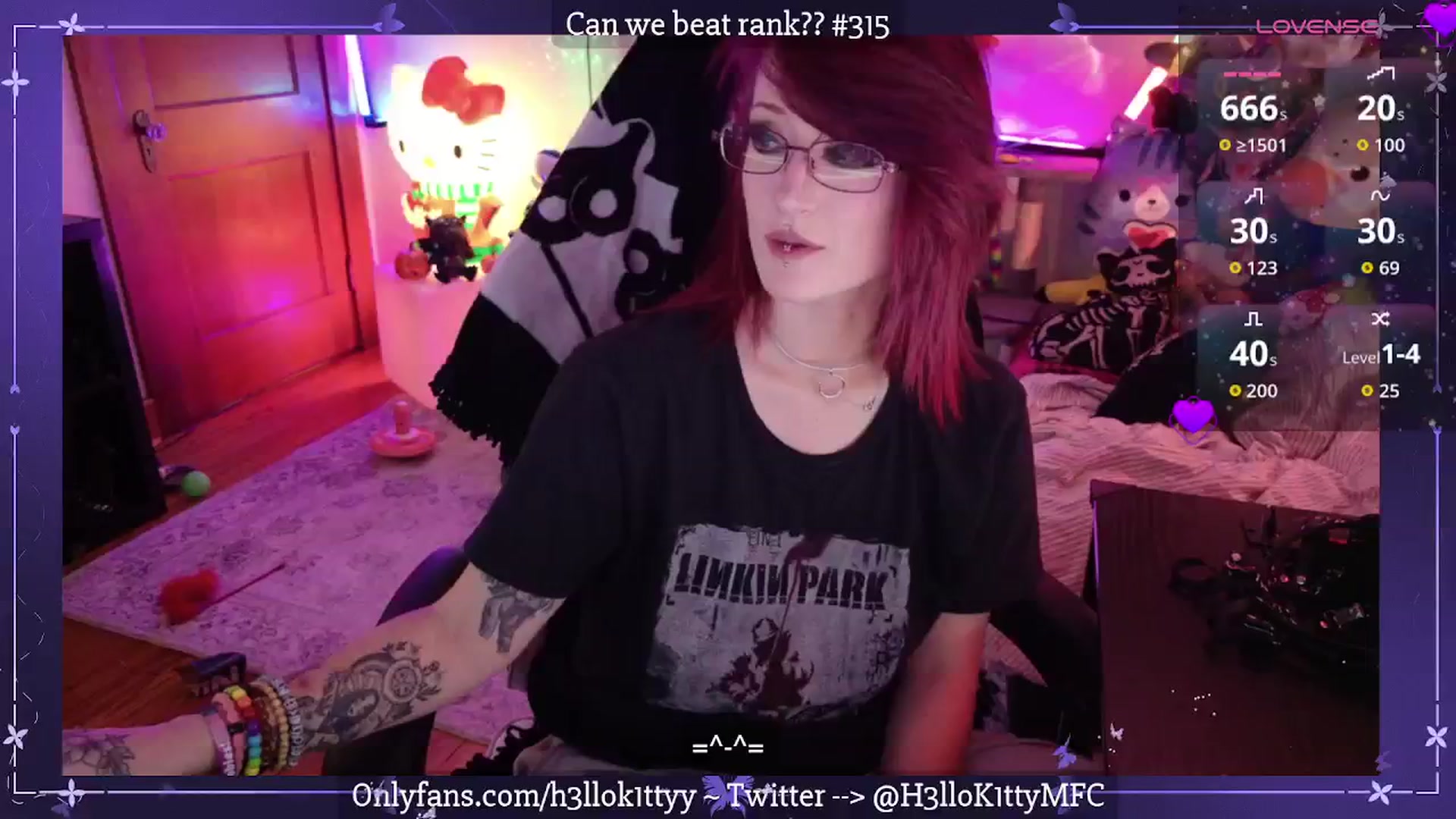 Gallery image thumbnail from H3llok1tty's myfreecams stream on, 11/13/2025, 11:02 image 16 of 20