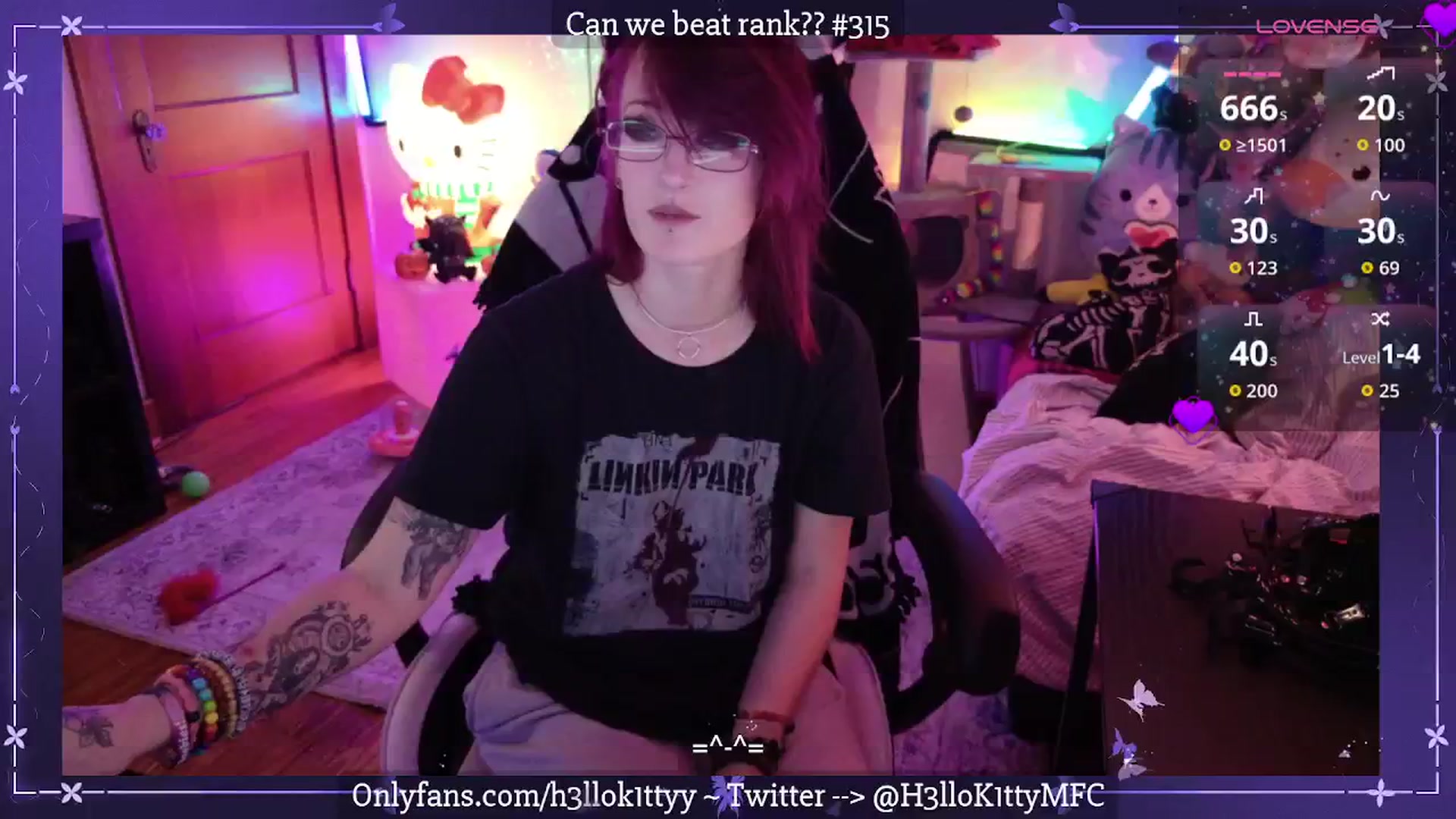 Gallery image thumbnail from H3llok1tty's myfreecams stream on, 11/13/2025, 11:02 image 12 of 20