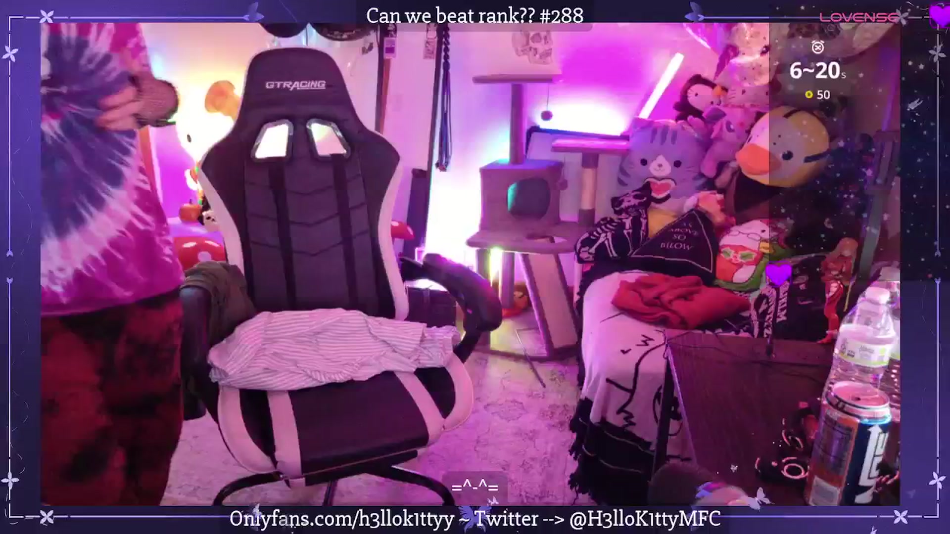 Gallery image thumbnail from H3llok1tty's myfreecams stream on, 11/20/2025, 11:02 image 13 of 20